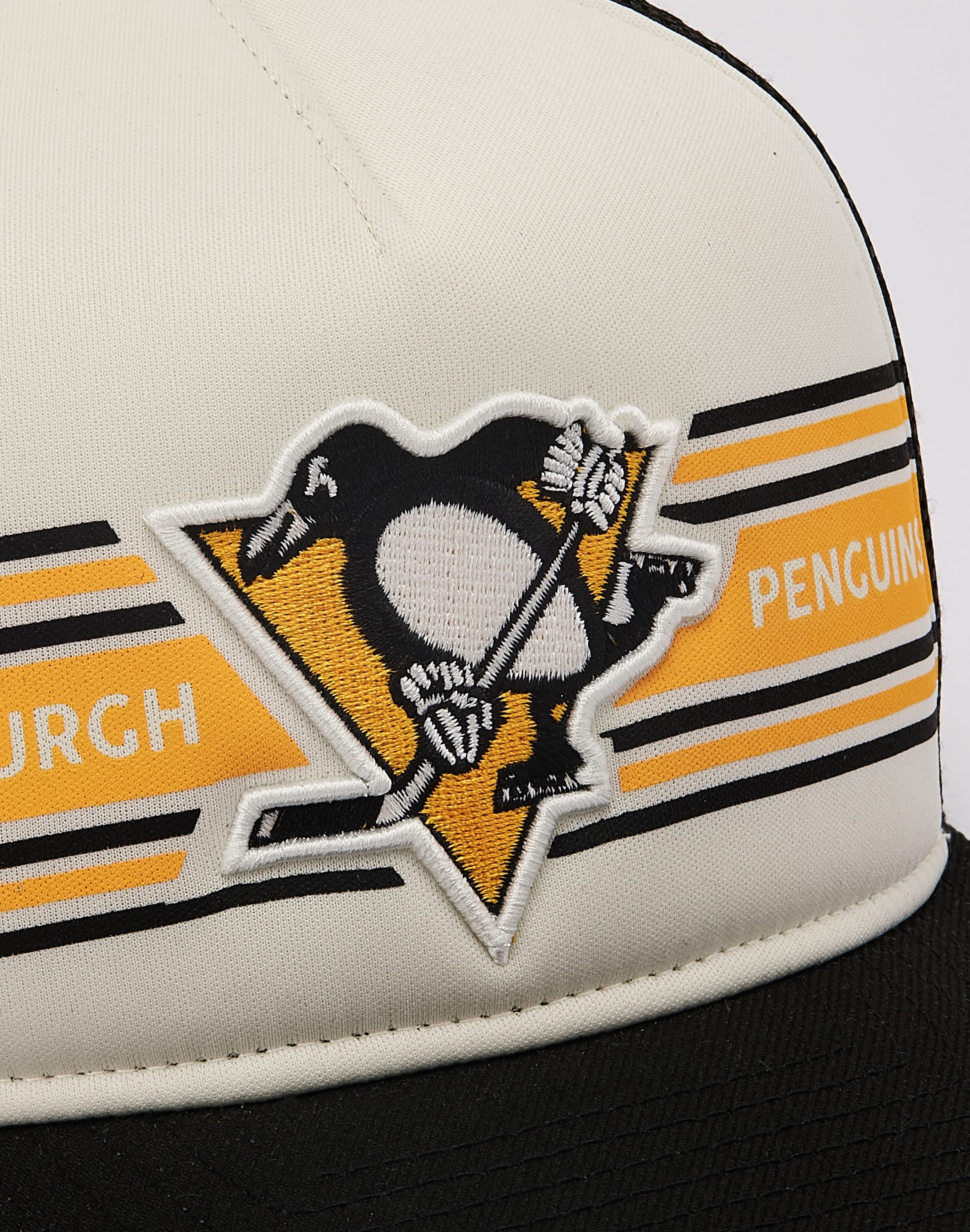 New Era NHL Pittsburgh Penguins 9Fifty A - Frame Trucker Hat