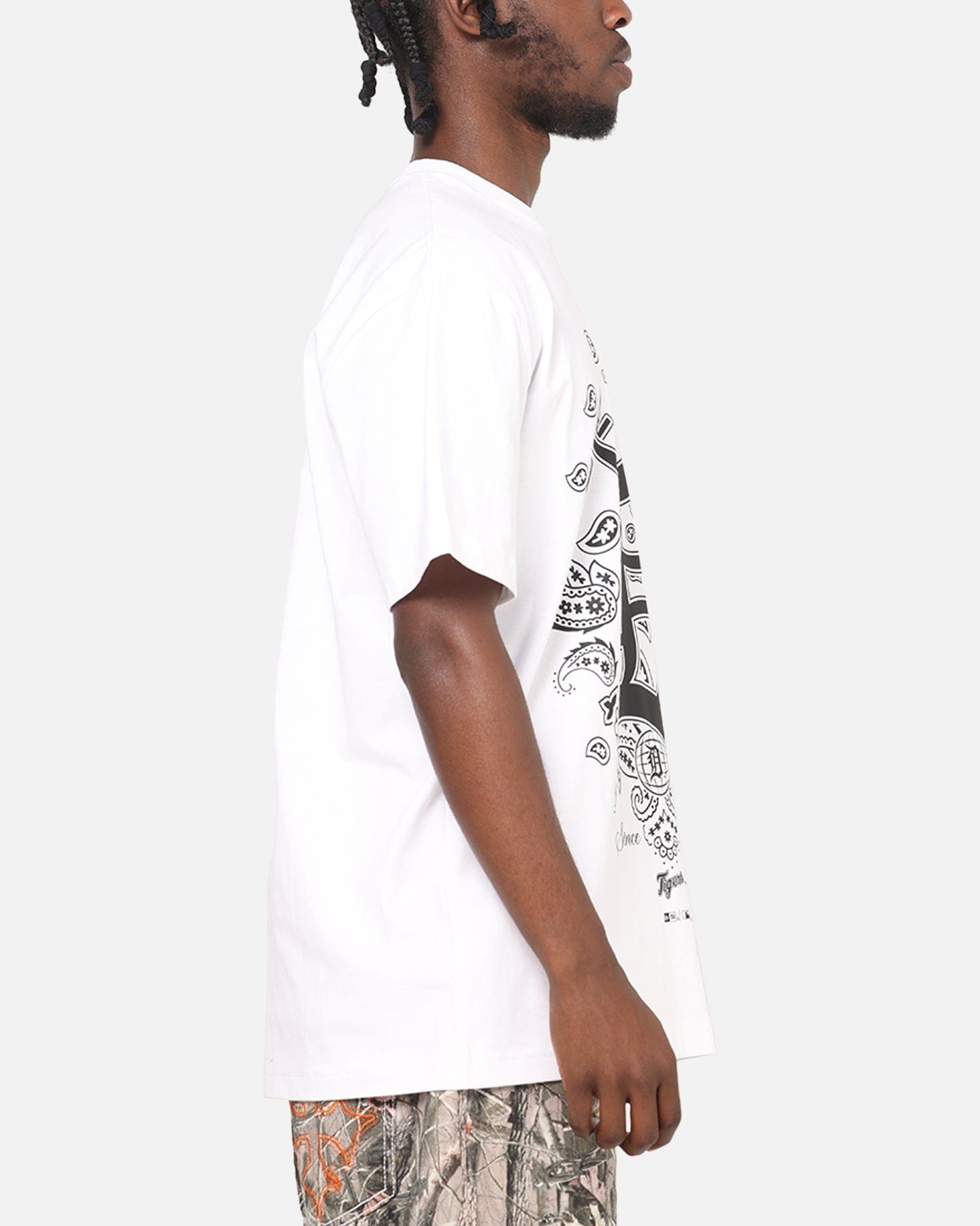 New Era Detroit Tigers Paisley Oversized T - Shirt White