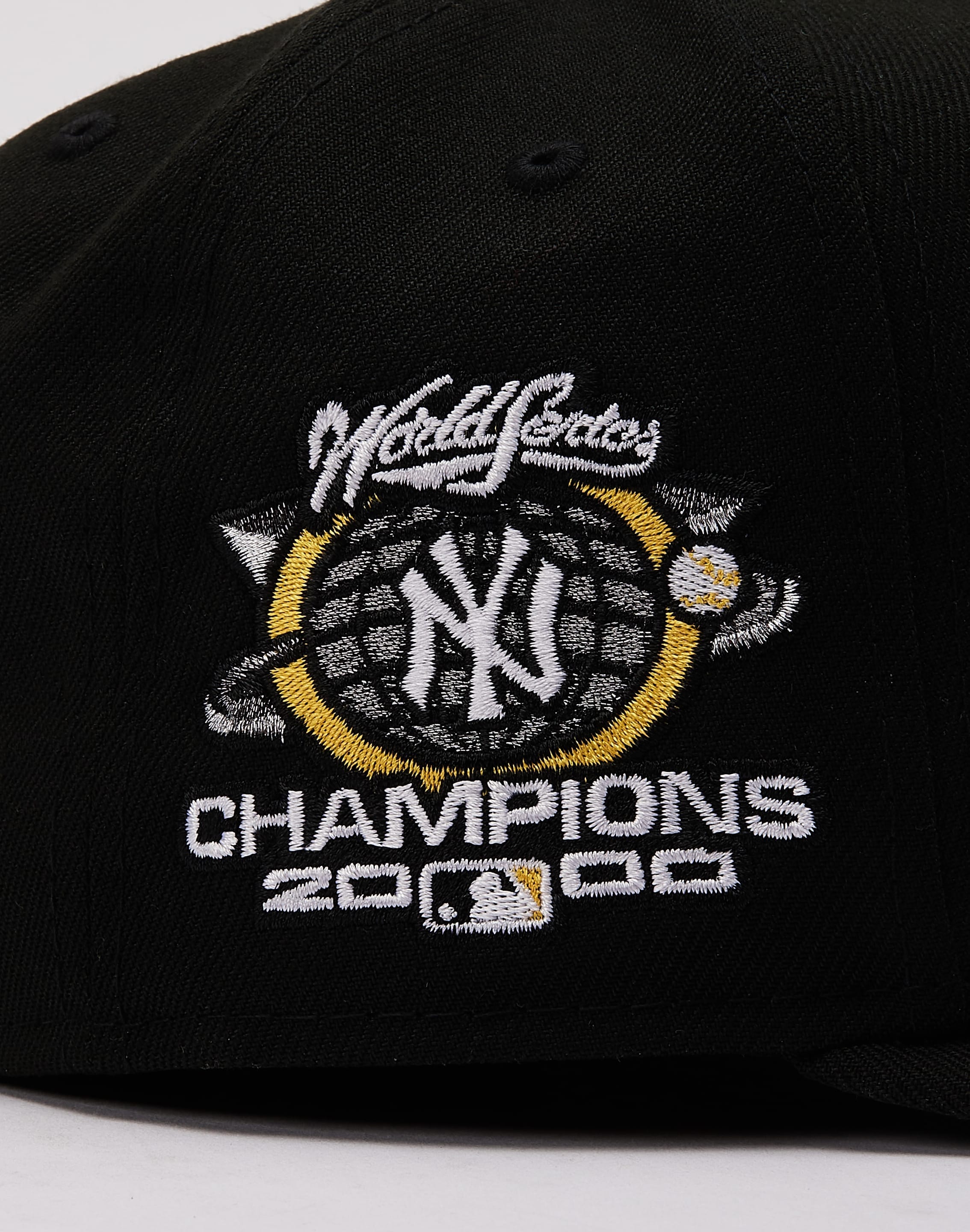 New Era New York Yankees Cherry Blossom 9FORTY A - Frame Snapback Hat