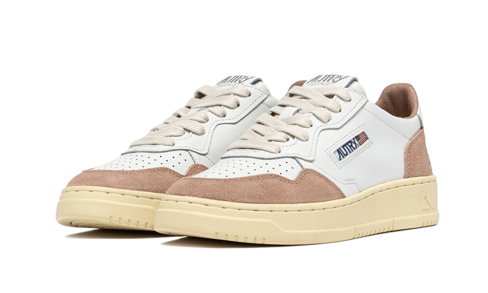 AUTRY Medalist Low Soft Leather Suede White Rose Cannel