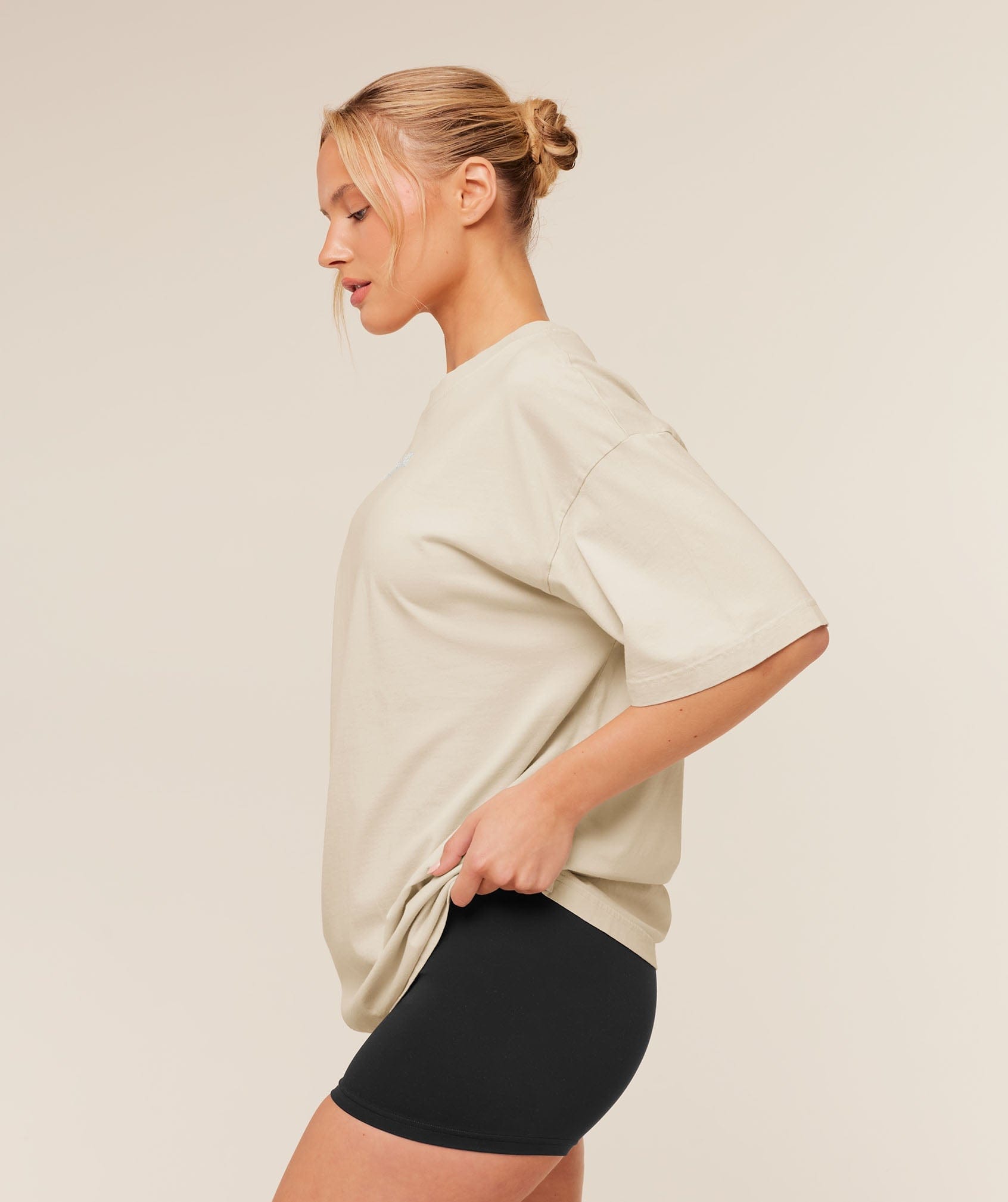 Gymshark Women's Gymshark Chainstitch Graphic Short Sleeve T - Shirt Pebble Grey
