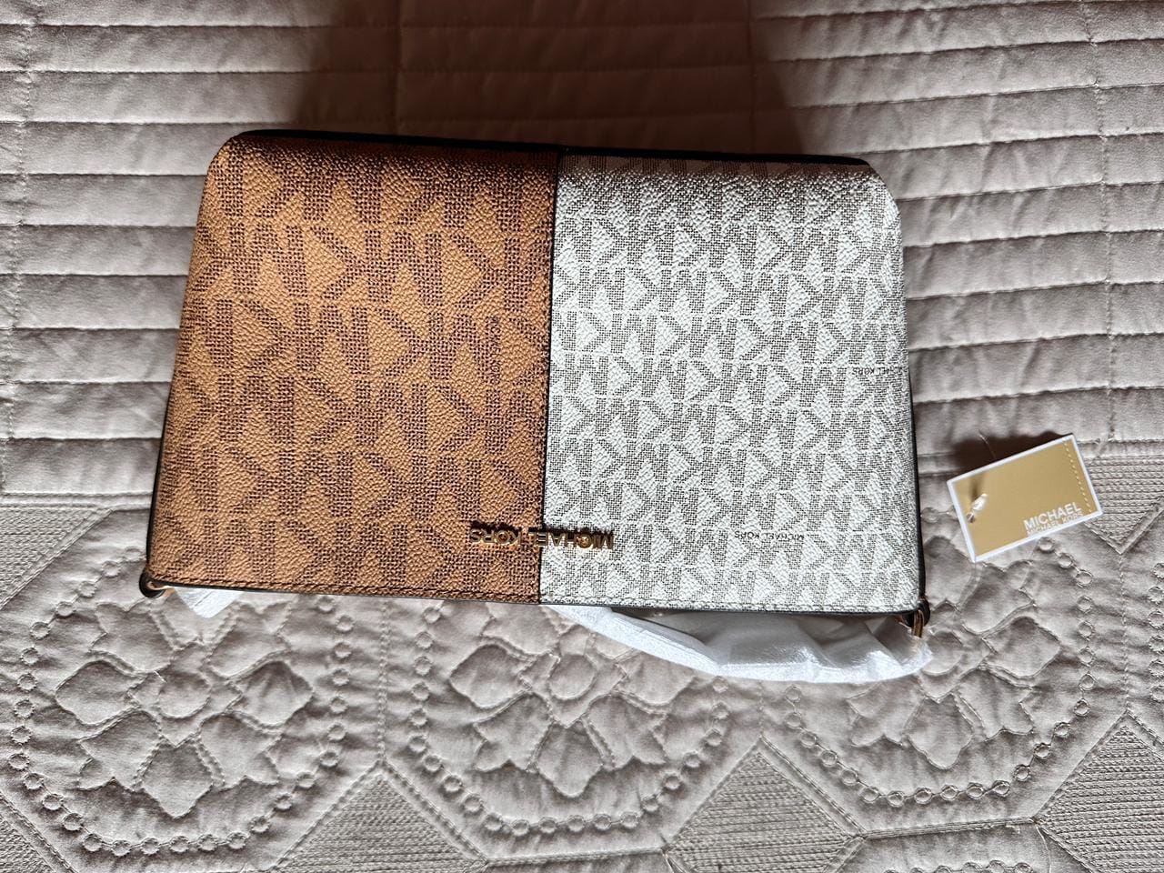 Brand New Michael Kors Jet Set Small Two - Tone Logo Crossbody Bag