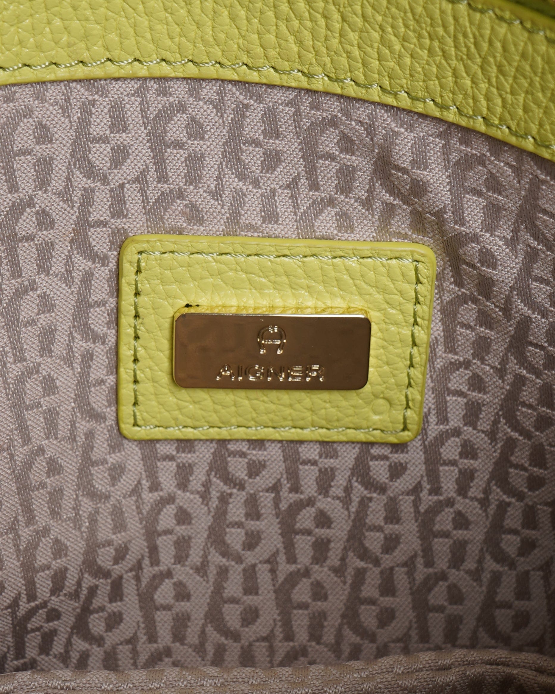 Aigner New Aigner Crossbody bag in Lime green