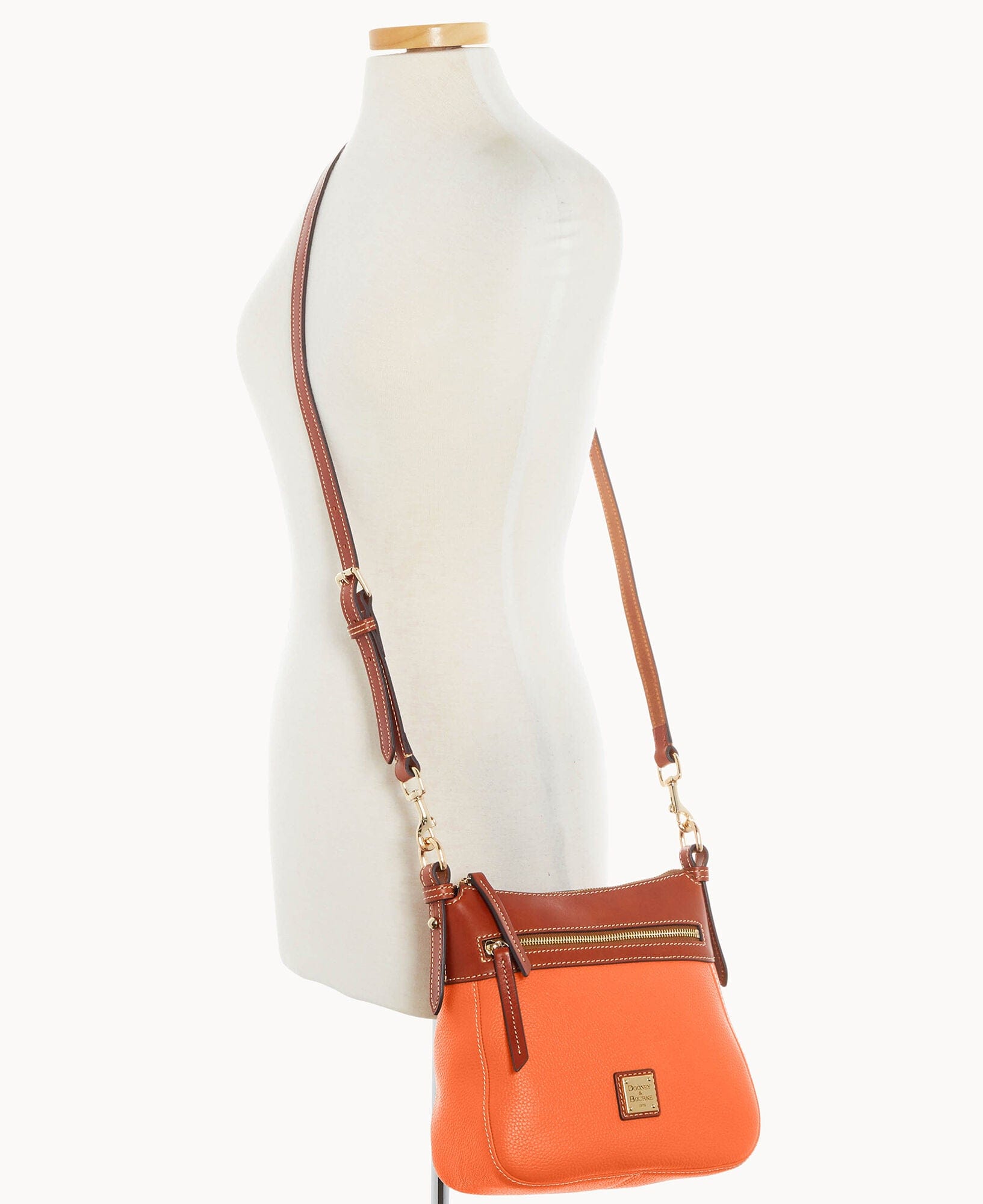 Dooney & Bourke Pebble Grain Crossbody 25