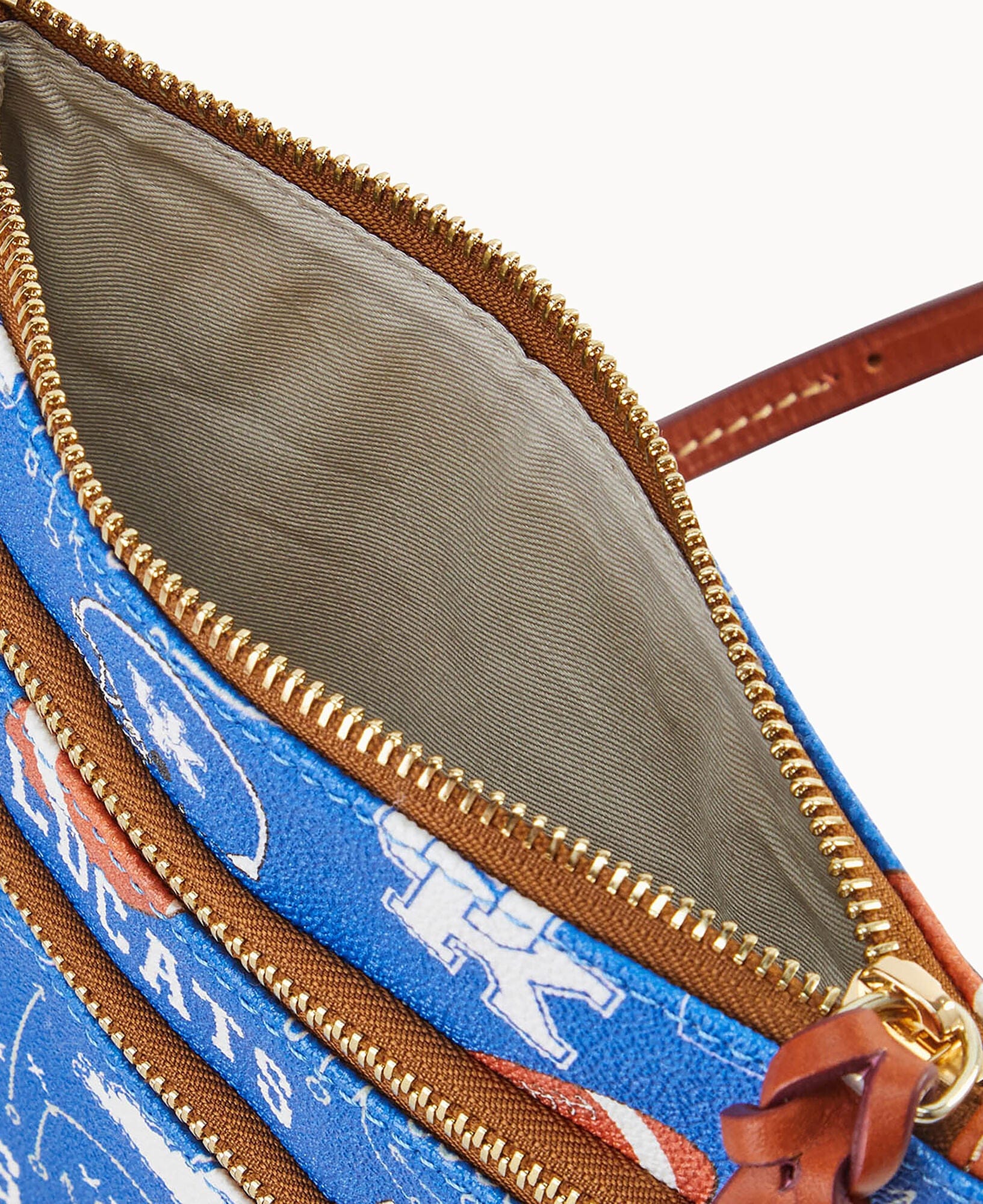 Dooney & Bourke Collegiate University of Kentucky Triple Zip Crossbody