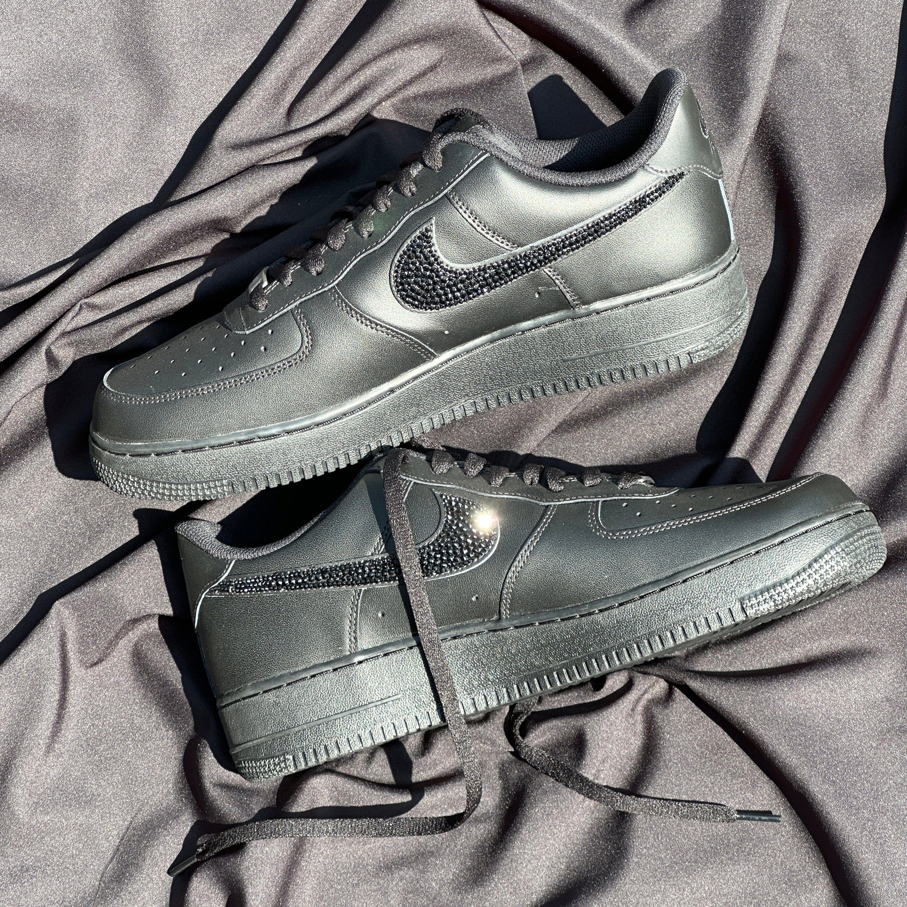 Mdcustoms BLACK CRYSTAL SWOOSH AF1