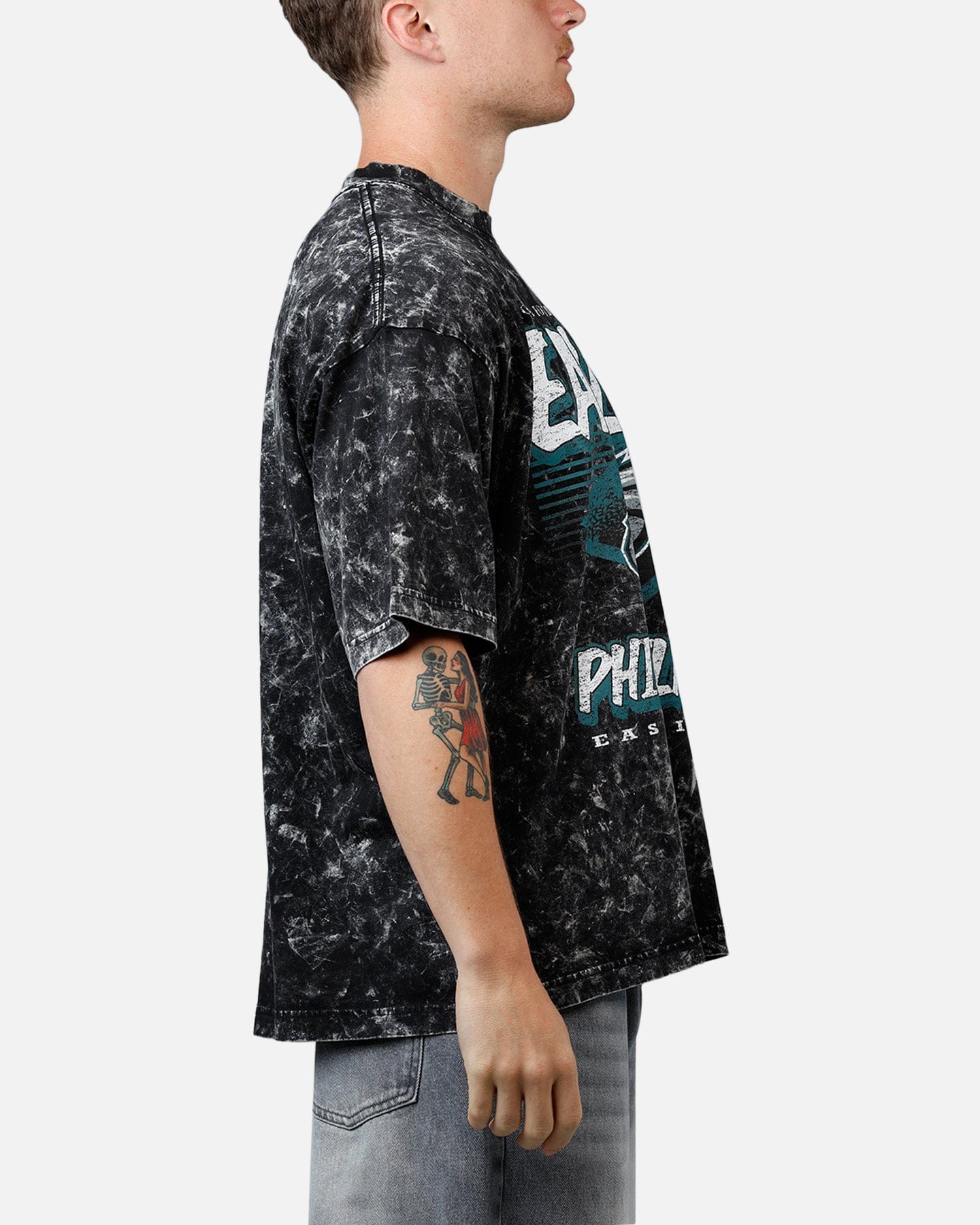 New Era Philadelphia Eagles Boxy Essentials T - Shirt Washed Black
