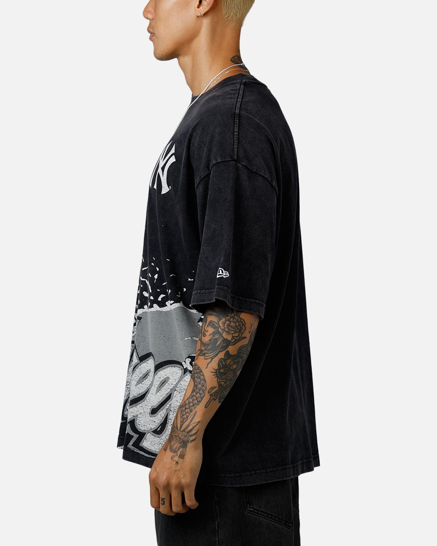 New Era New York Yankees Sport Class T - Shirt Washed Black