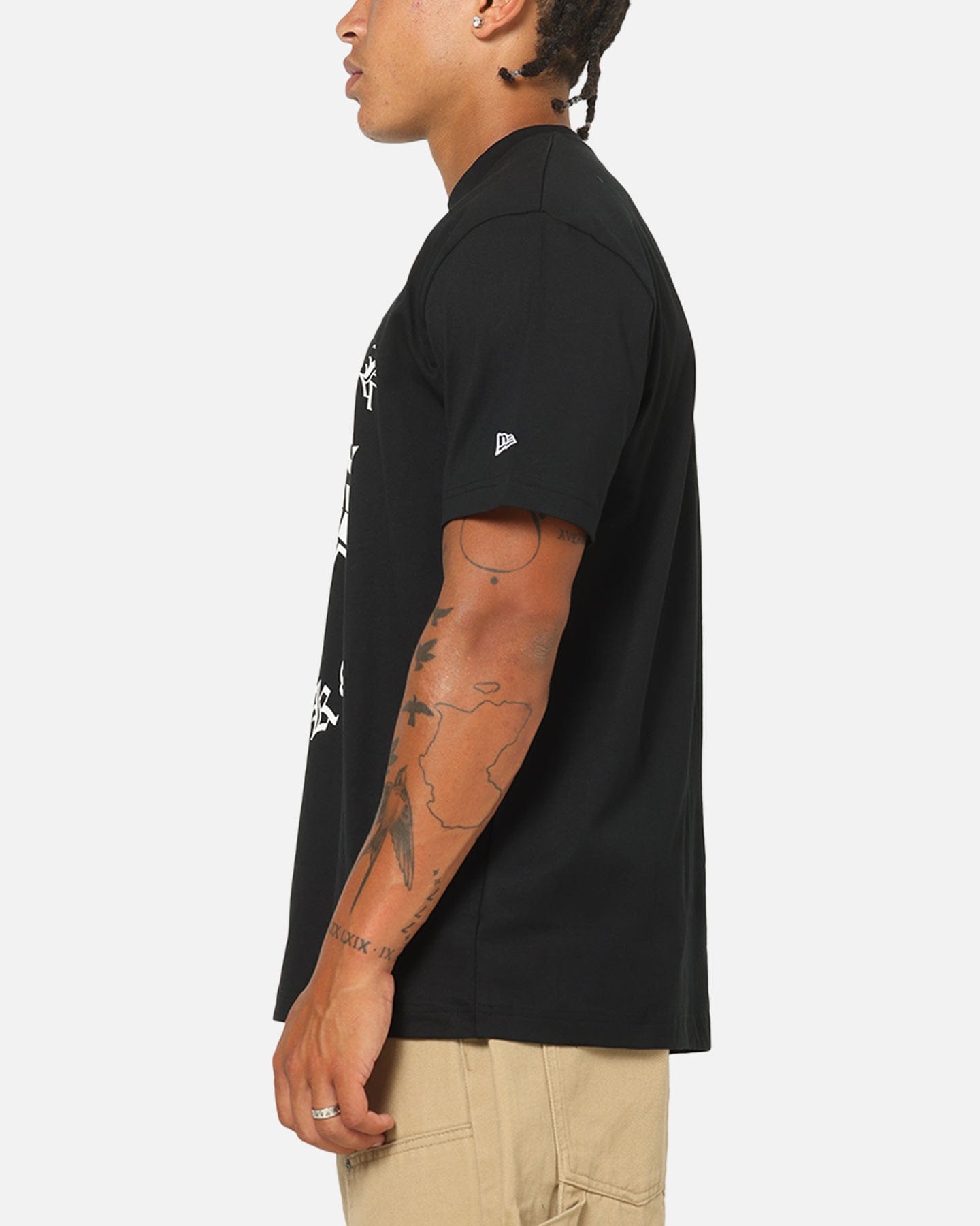 New Era New York Knicks Gothic Oversized T - Shirt Black