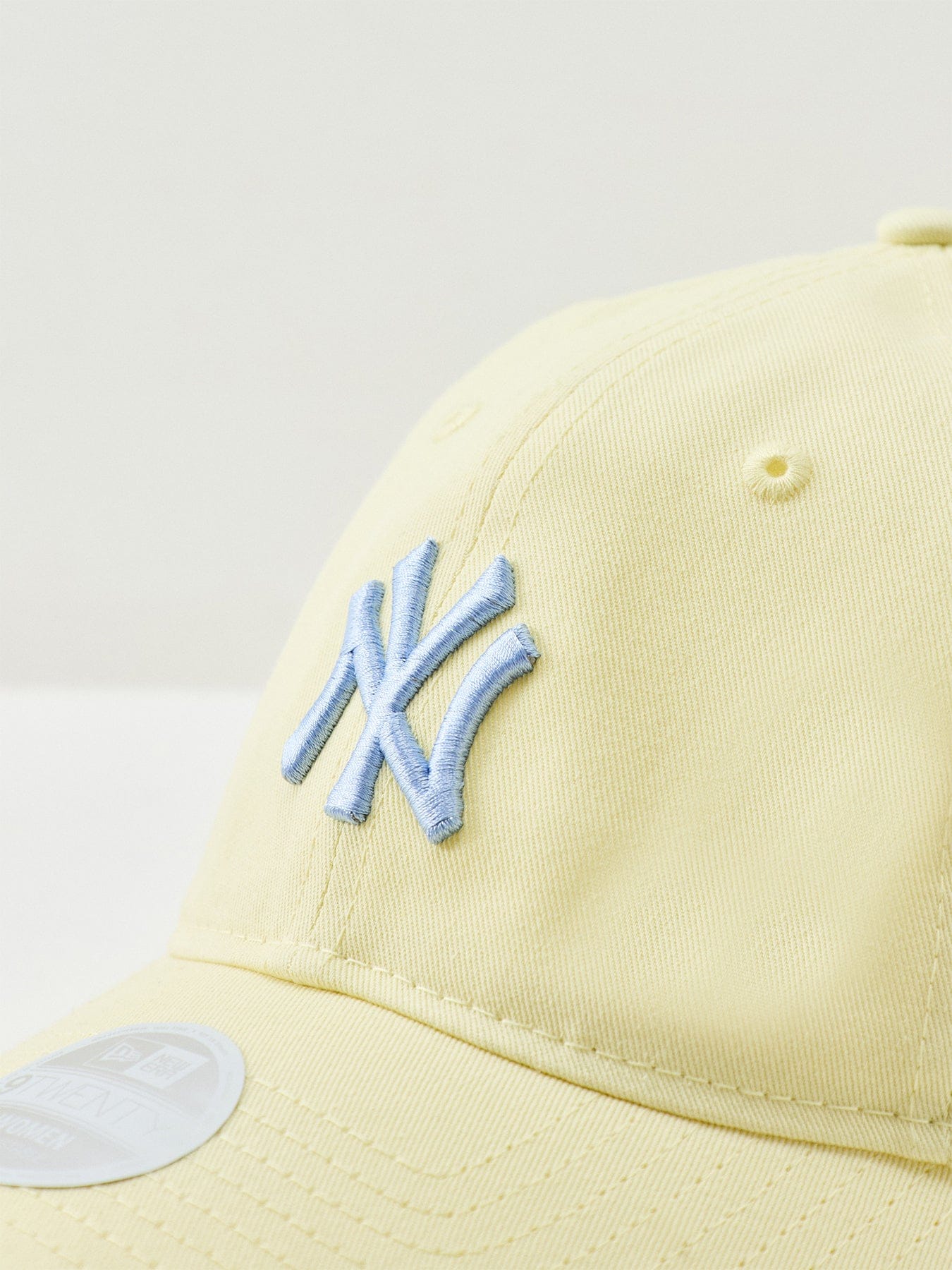 New Era New York Yankees Midi Cap Yellow