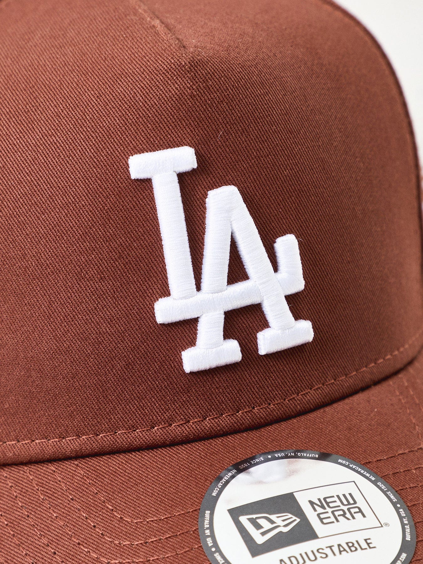 New Era League Essential E - Frame LA Cap Brown