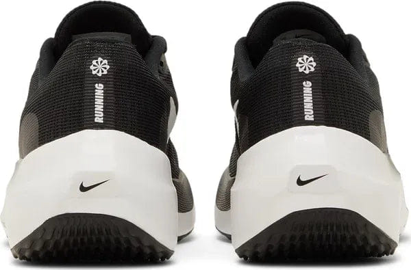 WHITE* Zoom Fly 5 Black White