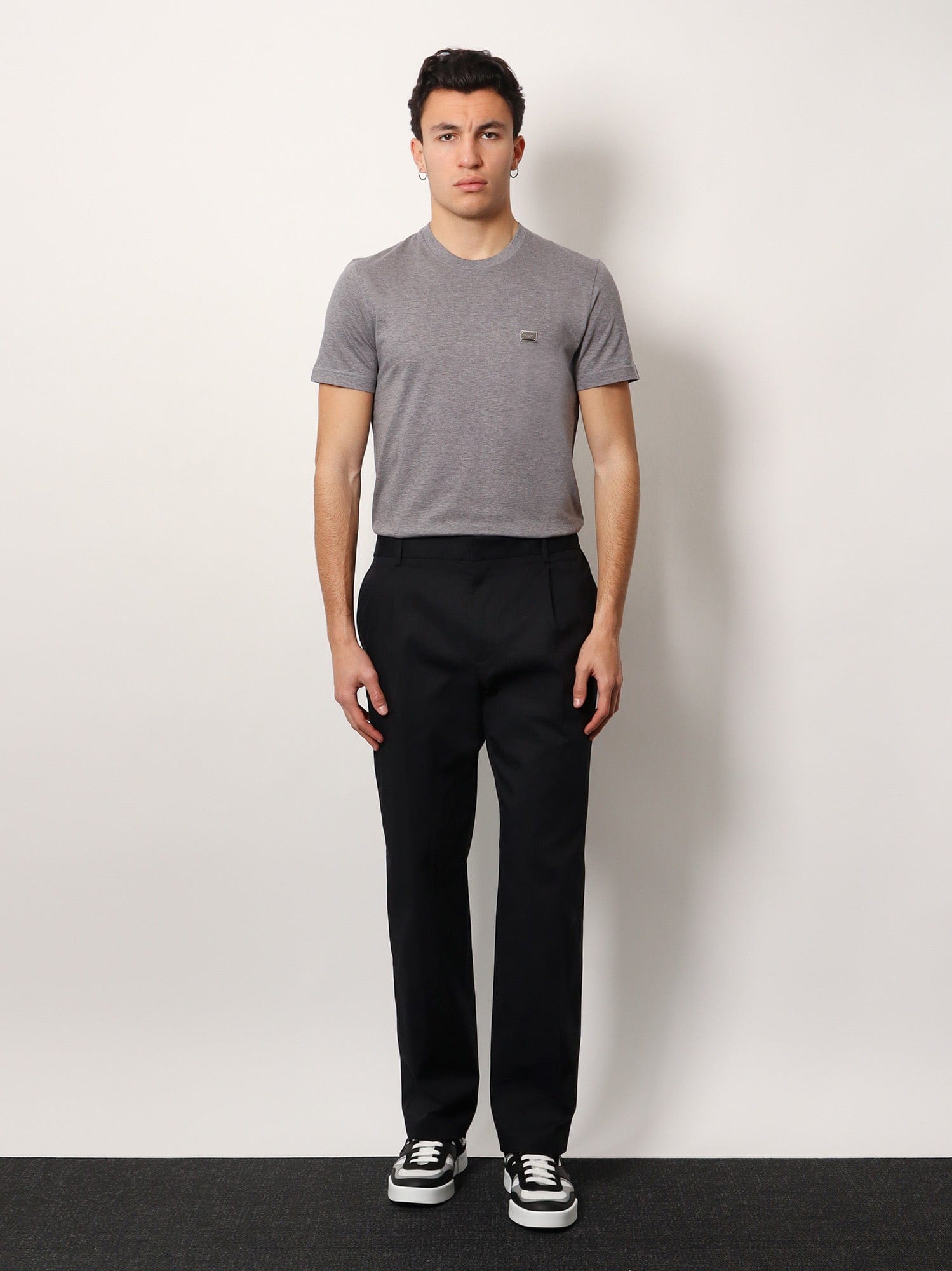 Dolce & Gabbana Cotton t - shirt with metal logo detail