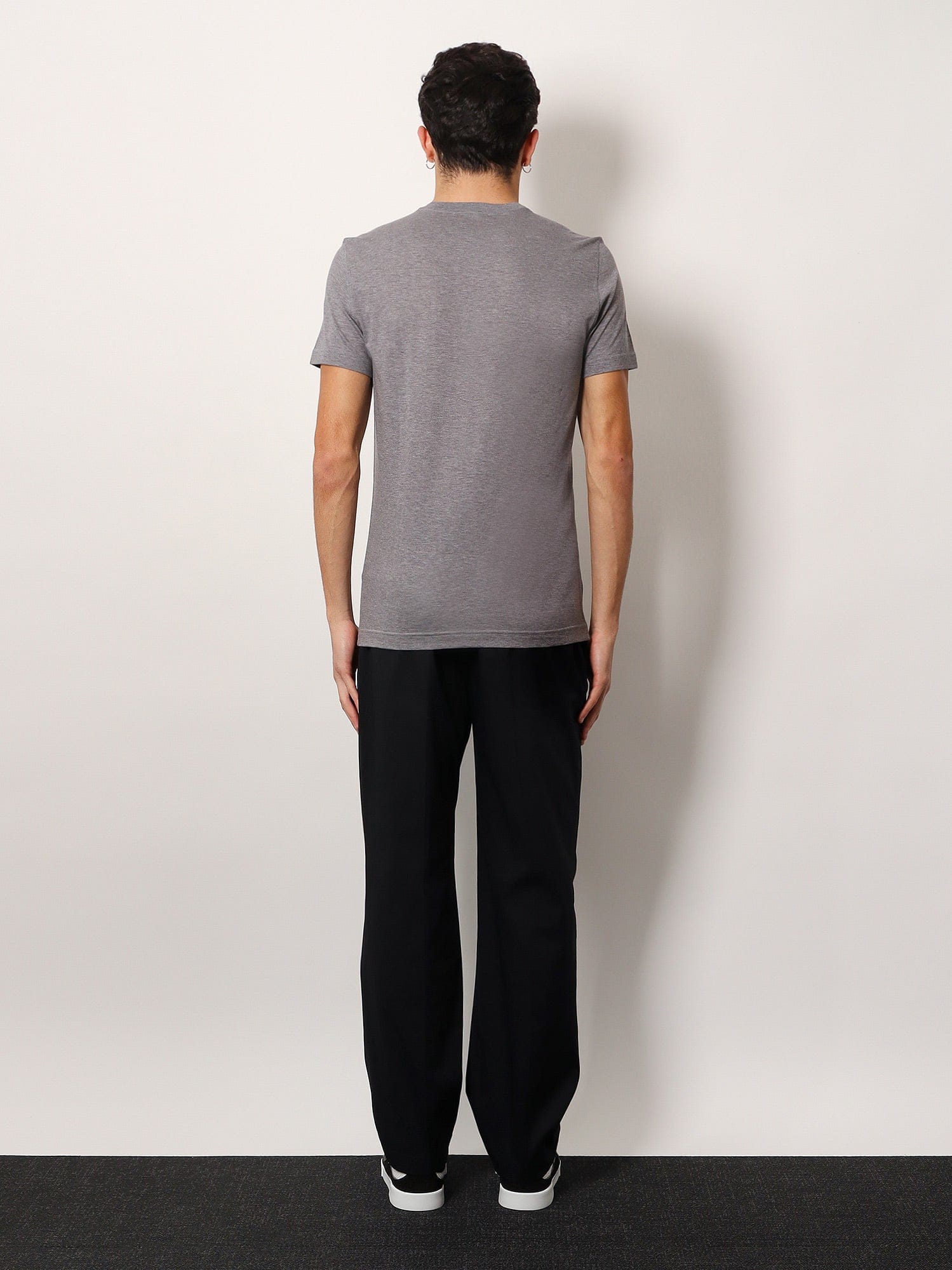 Dolce & Gabbana Cotton t - shirt with metal logo detail