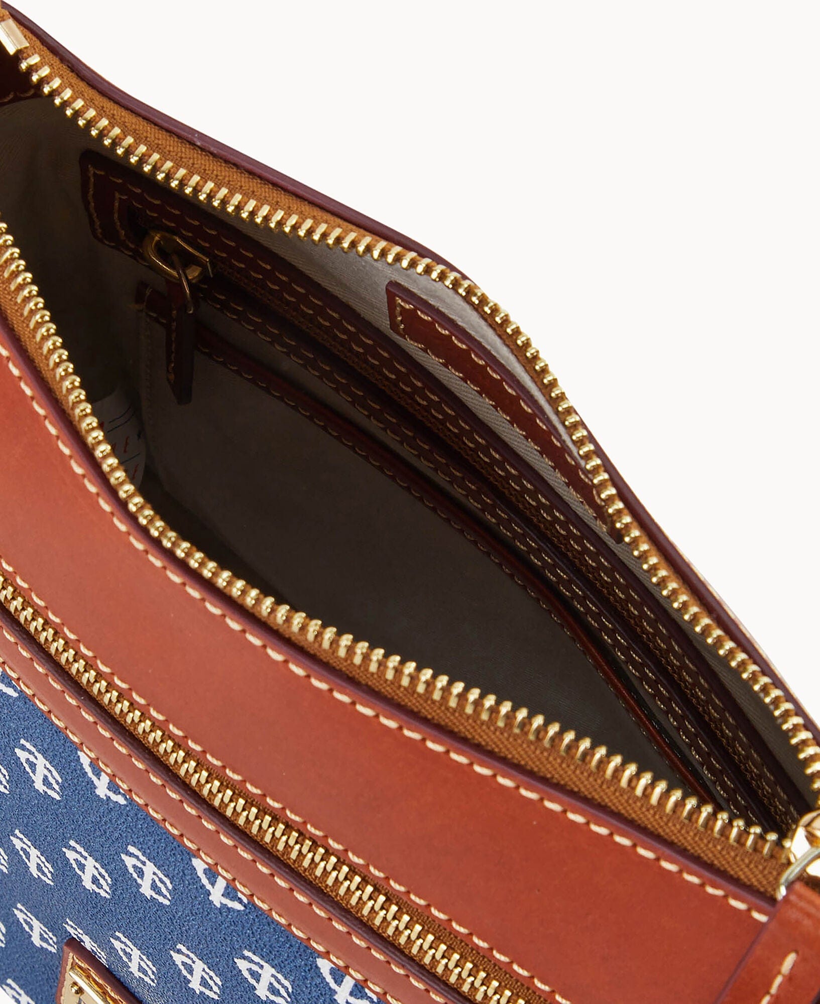 Dooney & Bourke MLB Twins Crossbody 25