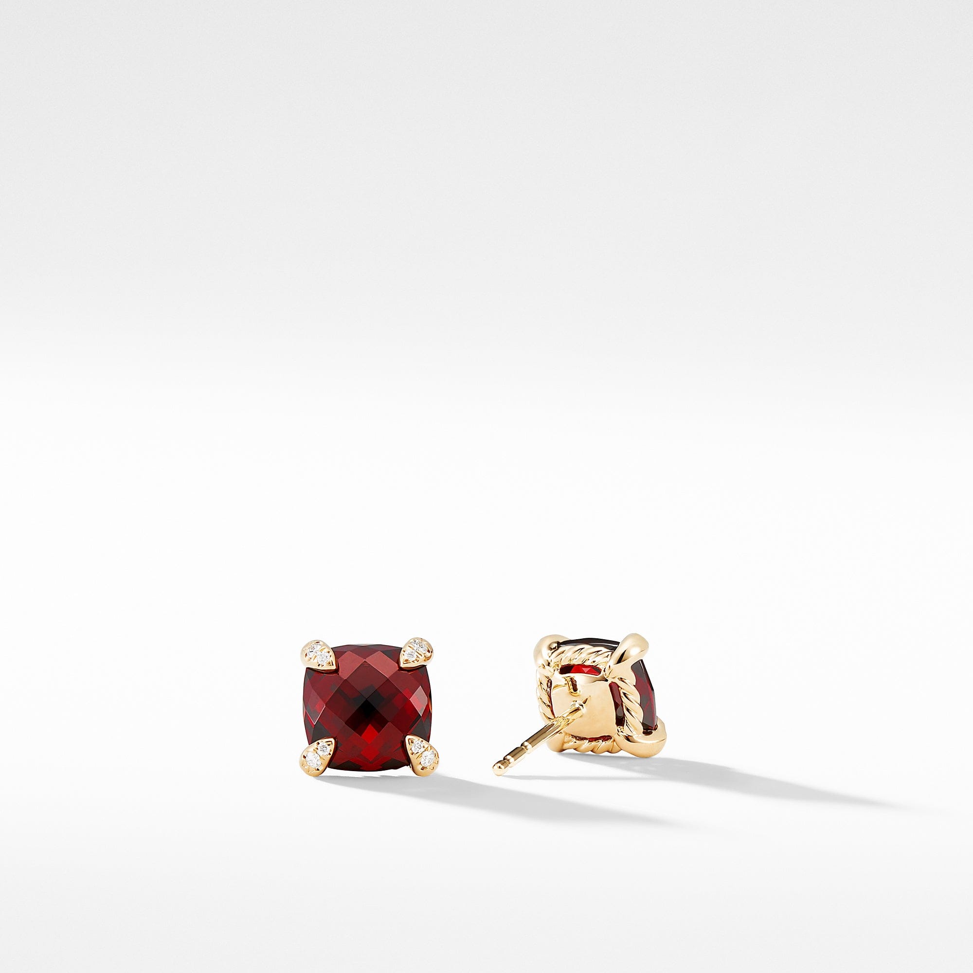 David Yurman Earrings with Garnet in 18K Gold - E12792D88AGADI