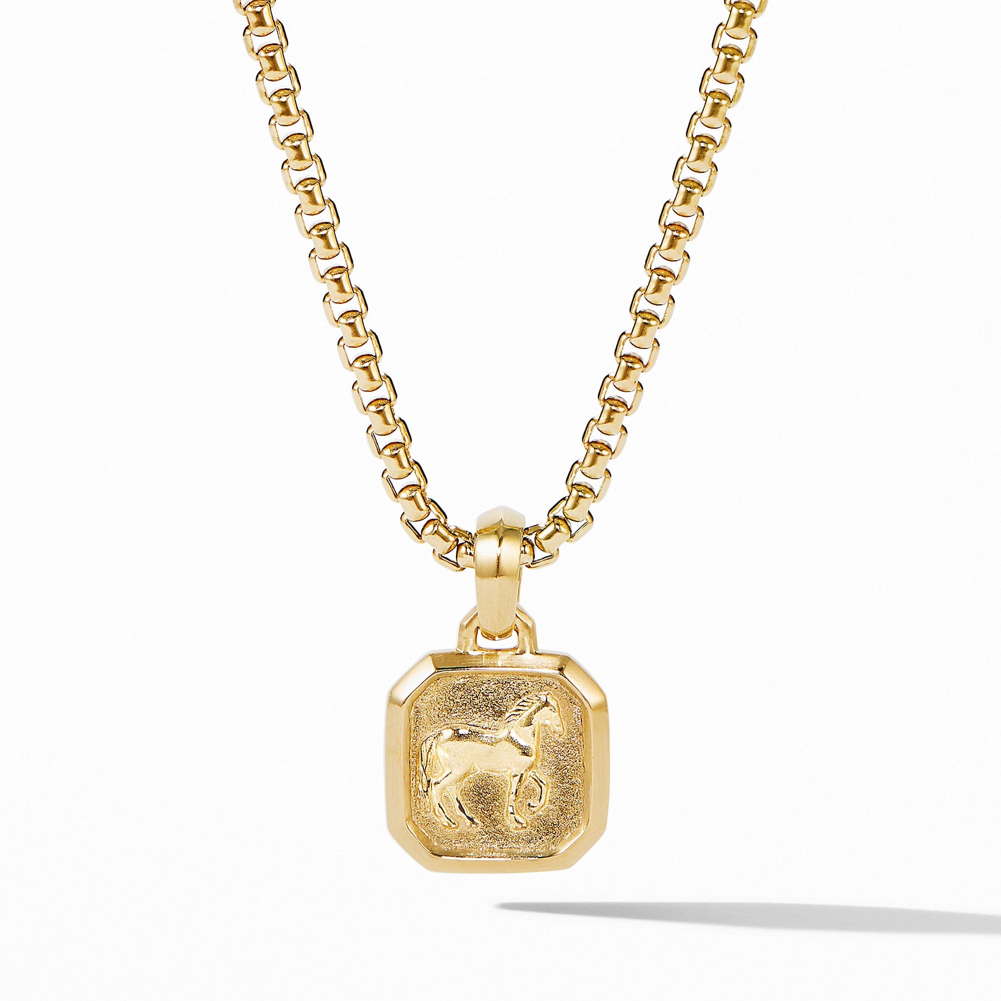 David Yurman Petrvs® Small Horse Pendant in 18K Yellow Gold