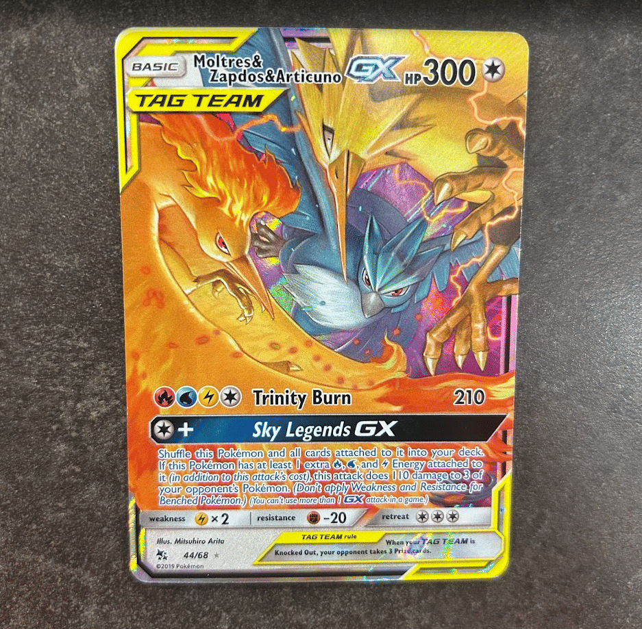 Pokemon MINT Pokemon Card Moltres & Zapdos & Articuno EX #044