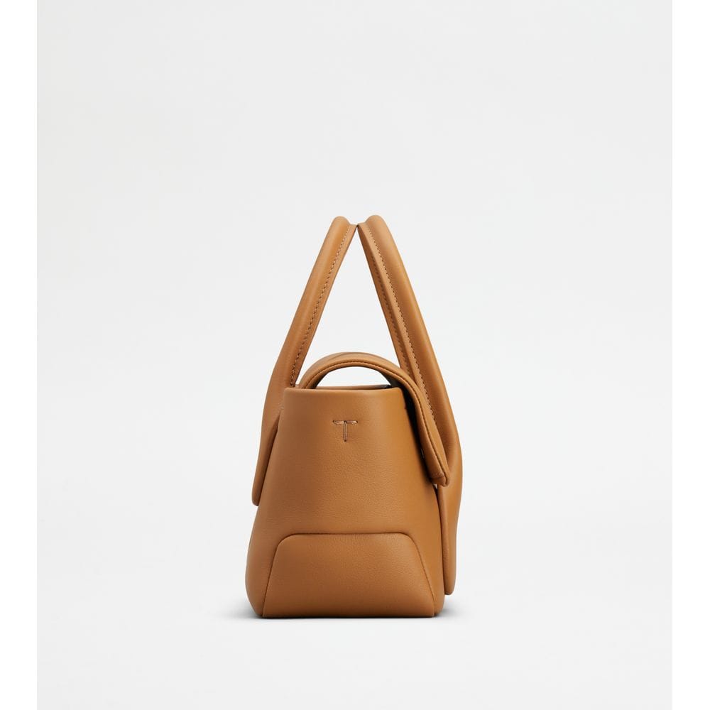 Tod's Tods Di Bag Reverse In Leather Mini Brown
