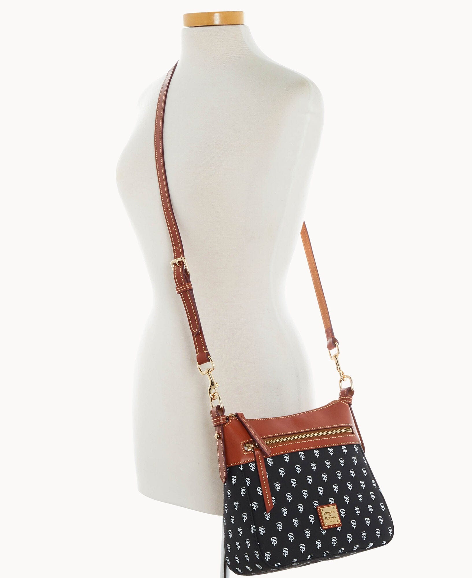 Dooney & Bourke MLB Giants Crossbody 25