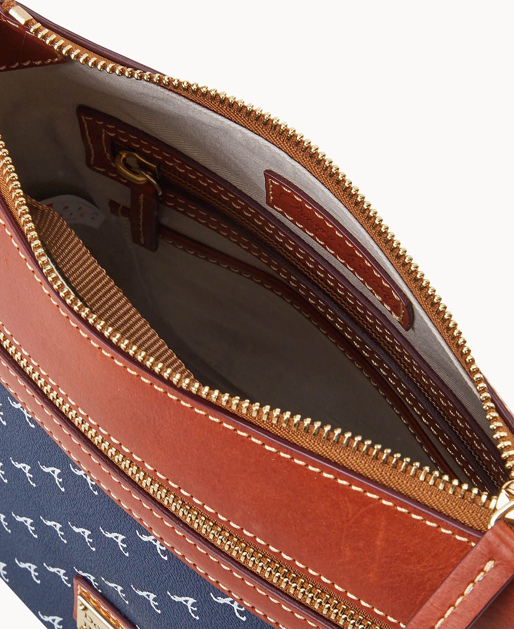 Dooney & Bourke MLB Braves Crossbody 25