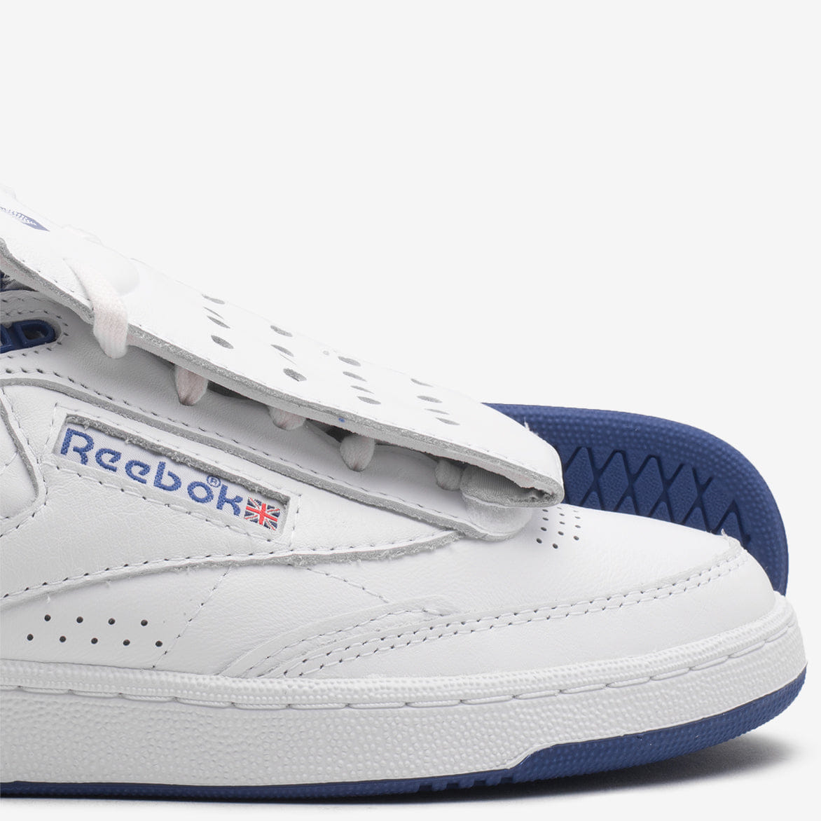 Reebok MOUNTAIN RESEARCH x REEBOK CLUB C MID II - WHITE / COBALT / CHALK