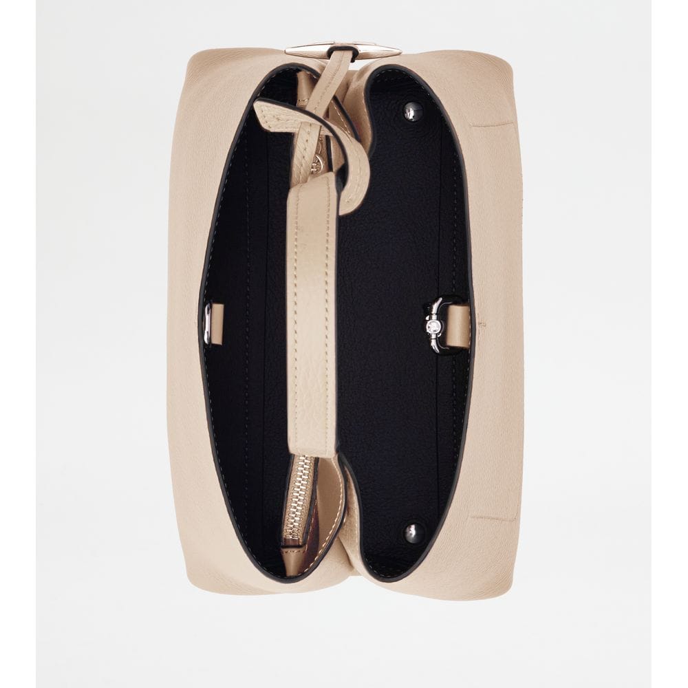 Tod's Tods Bag In Leather Mini Off White