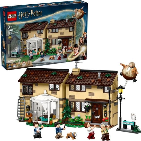 LEGO Harry Potter 76451 Privet Drive: Aunt Marge’s Visit Building Set