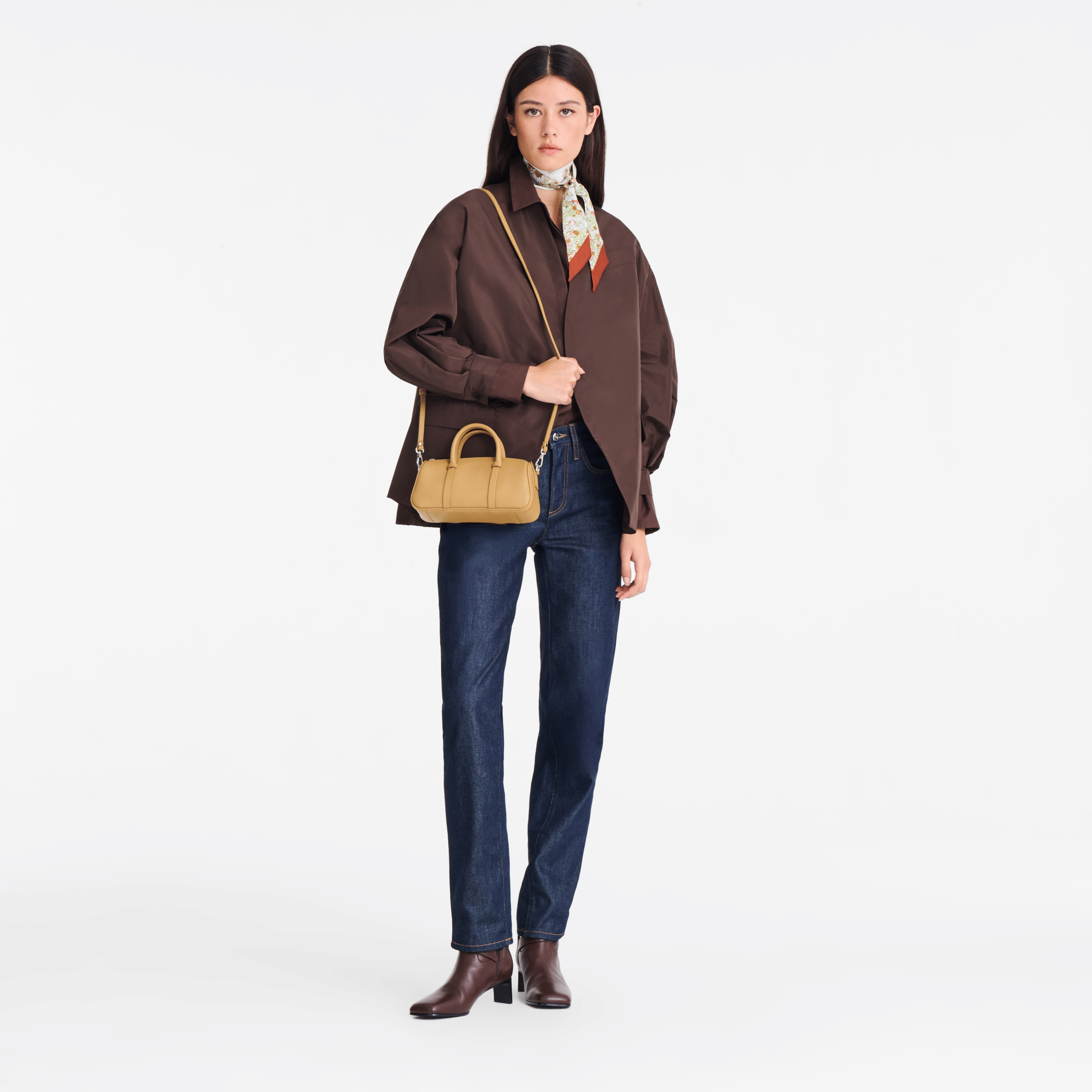 Long Champ Longchamp Daylong S Handbag Desert