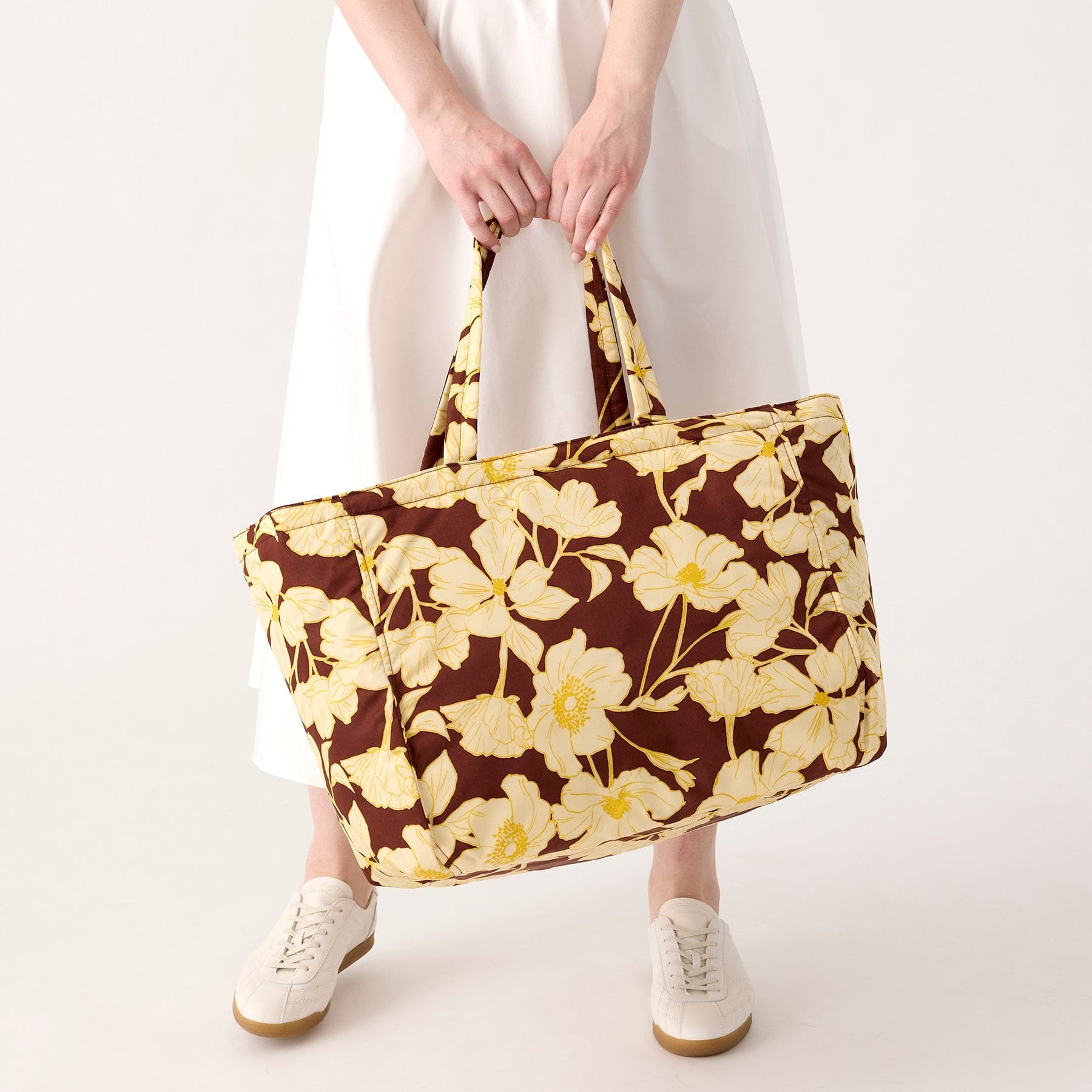 Vera Bradley Knollton Tote Bag