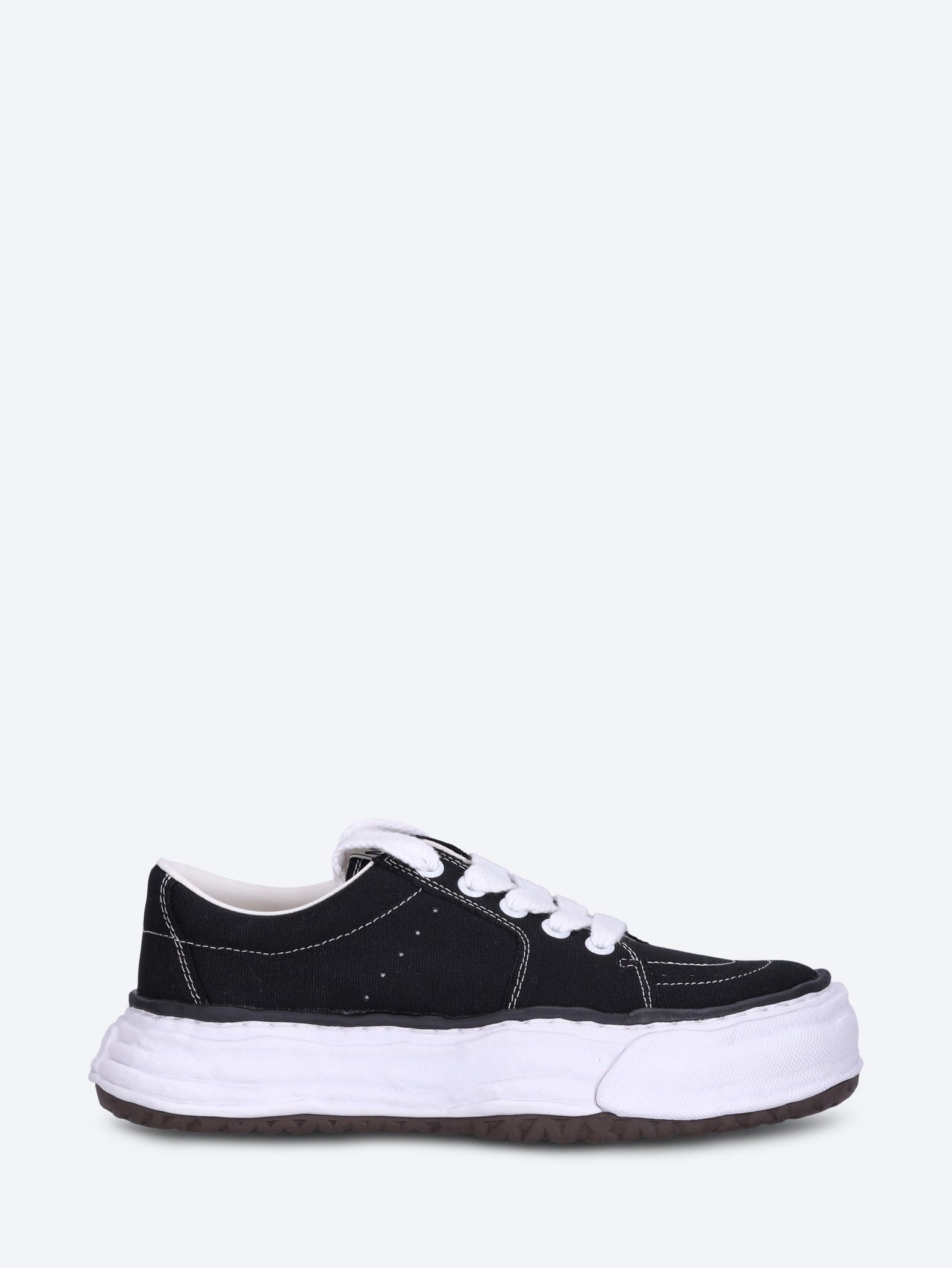 Maison Mihara Eric low - top sneakers