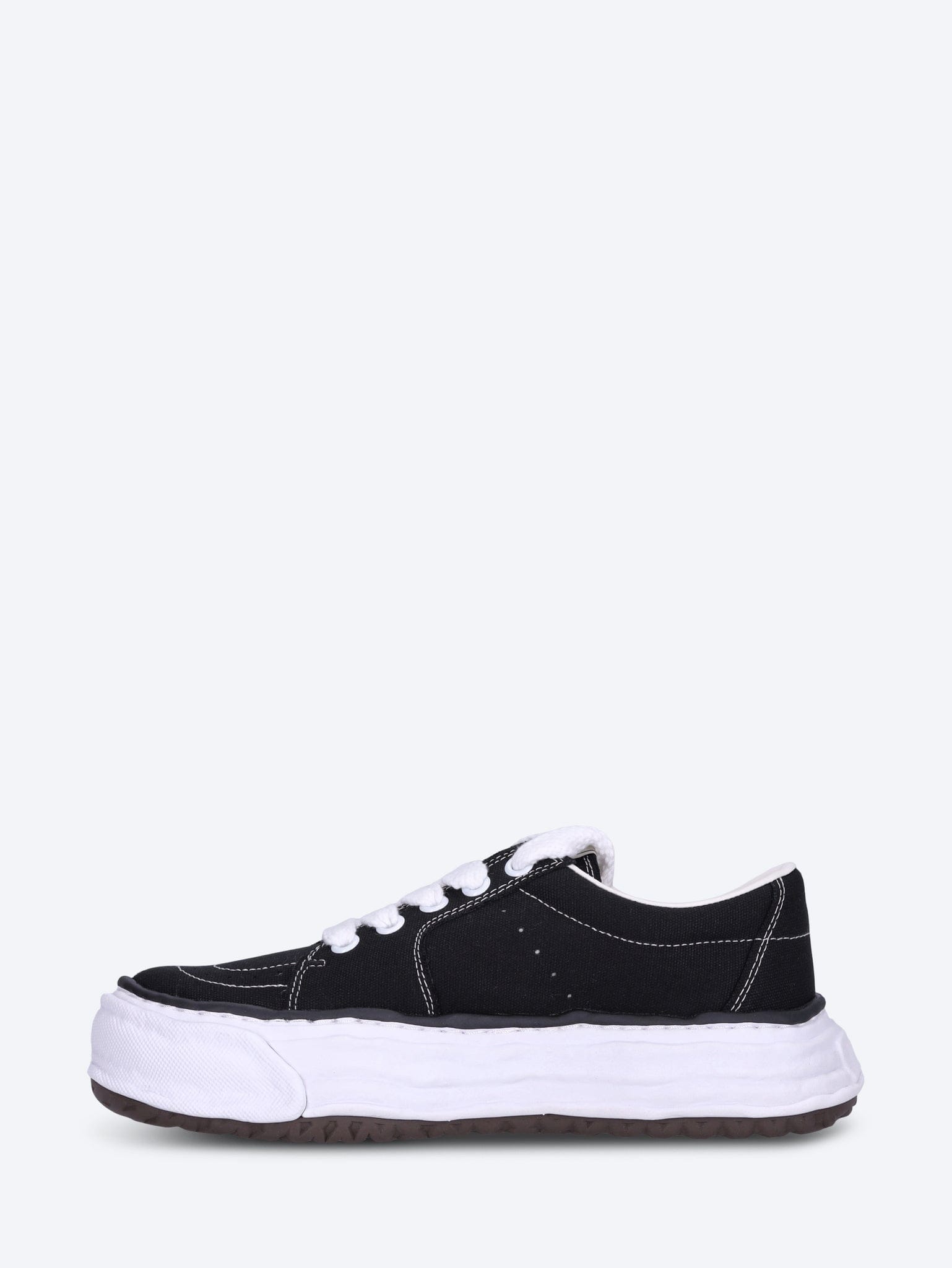 Maison Mihara Eric low - top sneakers