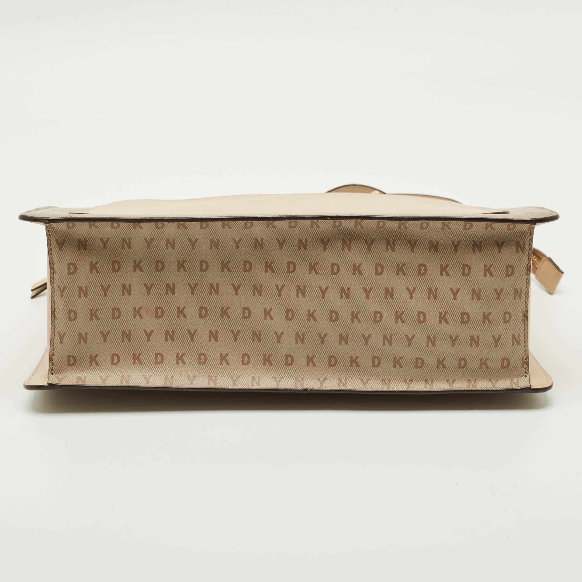 Monogram Dkny Beige Monogram Coated And Leather Large Bryant Chain Zip Tote