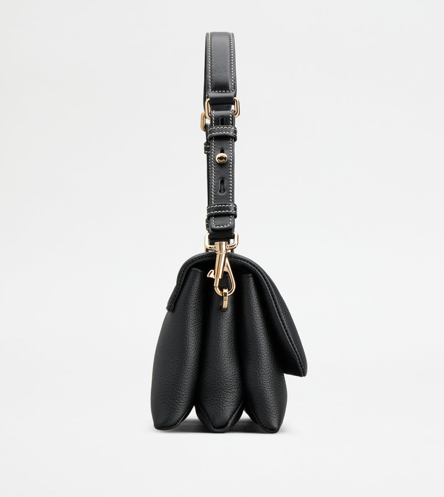 Tod's Tods T Timeless Flap Bag In Leather Mini Black