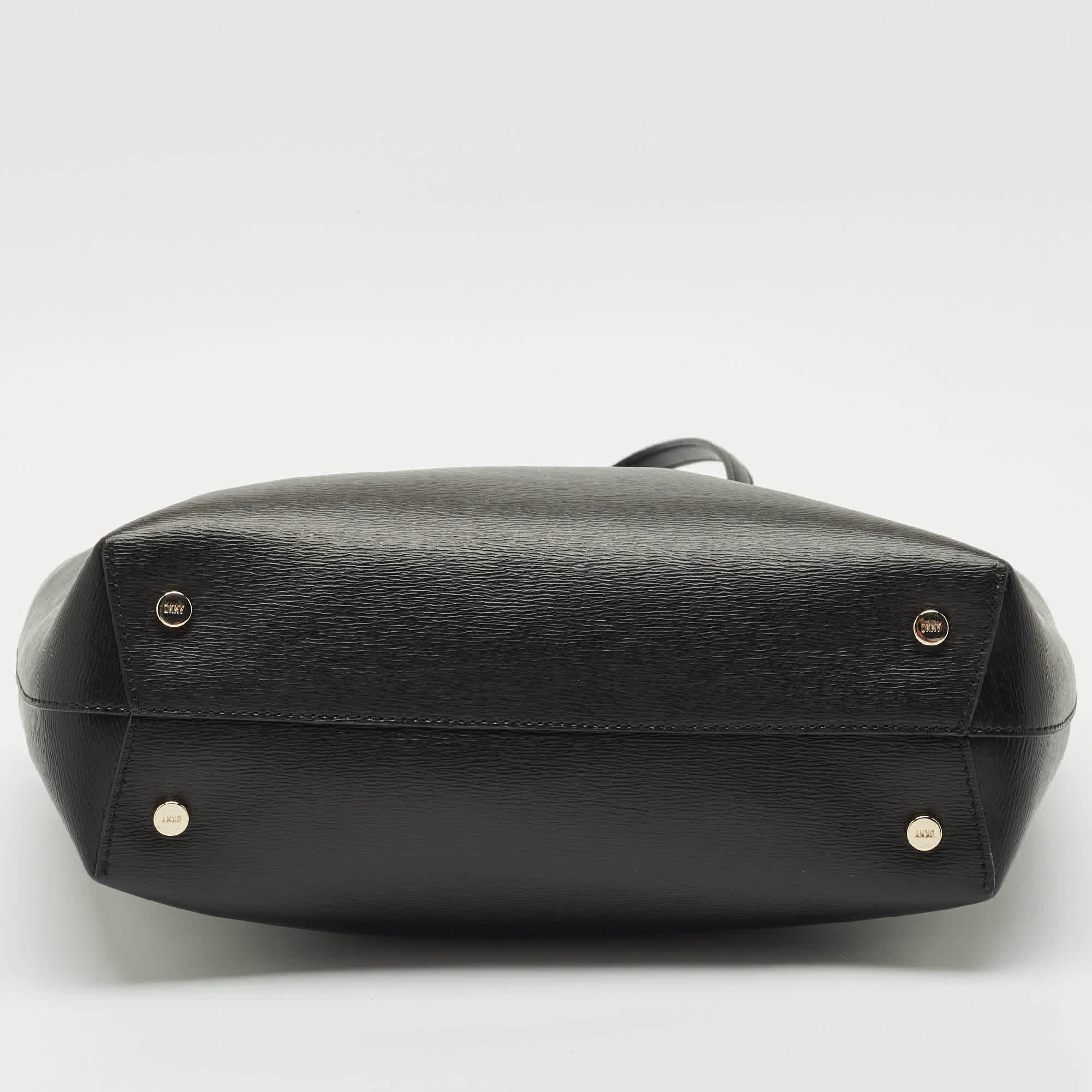 Dkny Bryant Black Leather Totes Bag