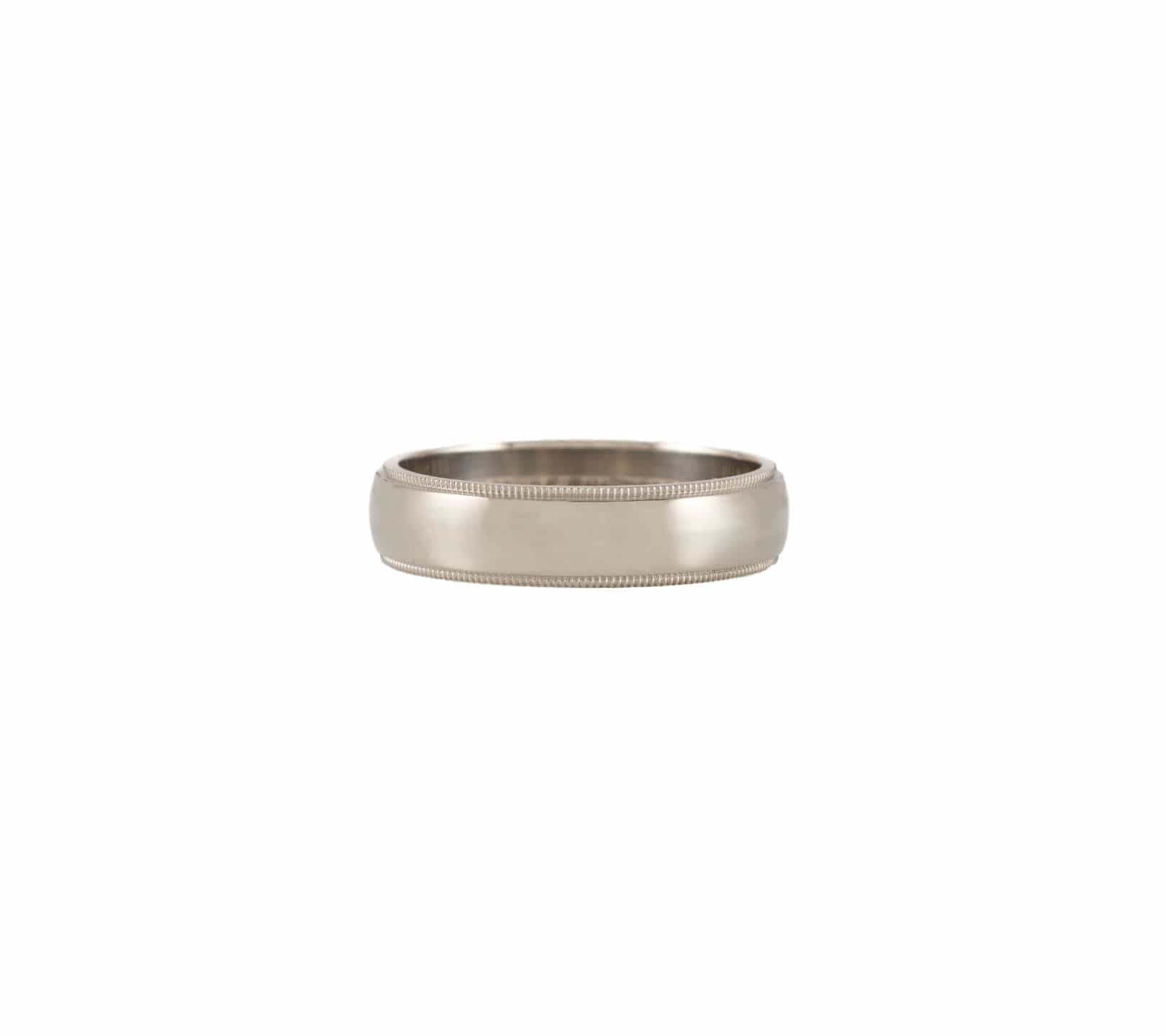 Tiffany & Co. Gents Classic Milgrain Wedding Band Ring in Platinum