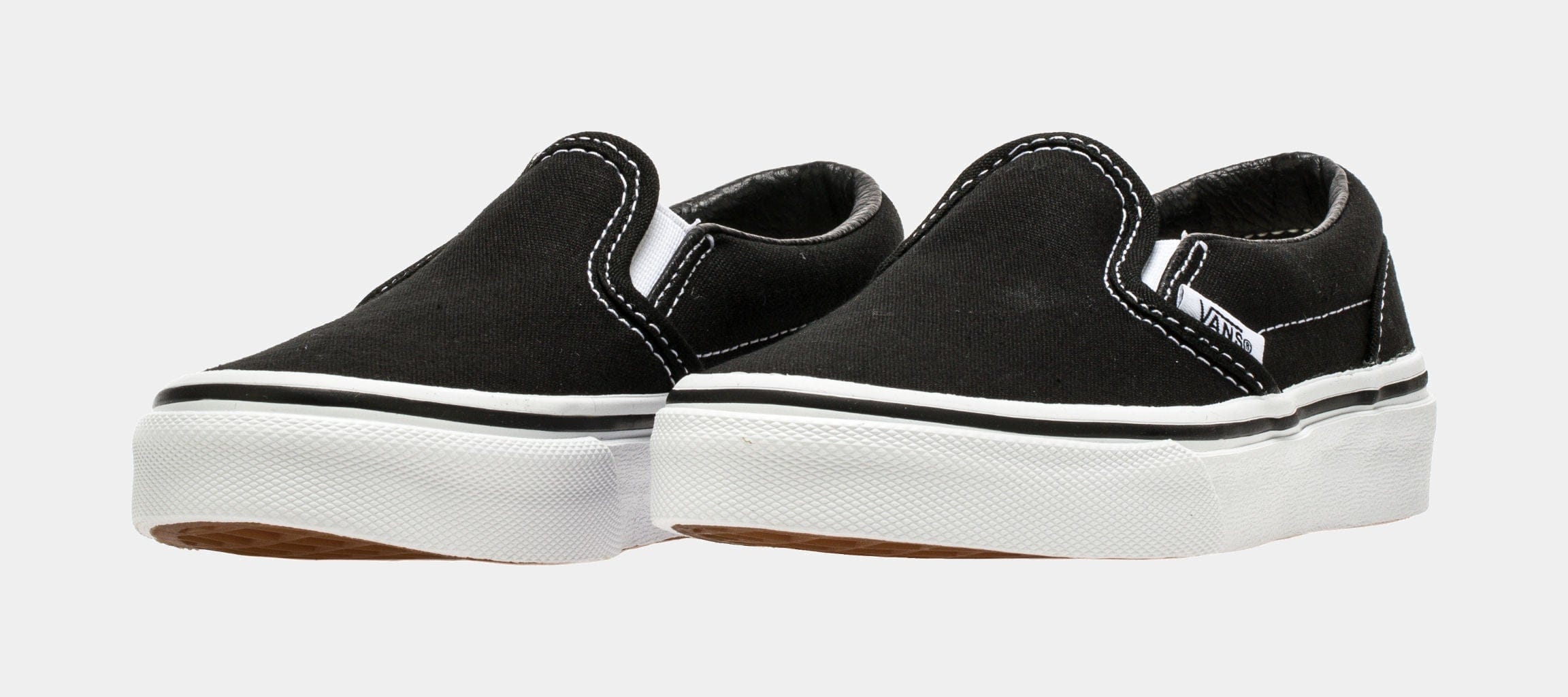 Vans Classic Slip On Low Preschool Skateboarding Shoe (Black/White)