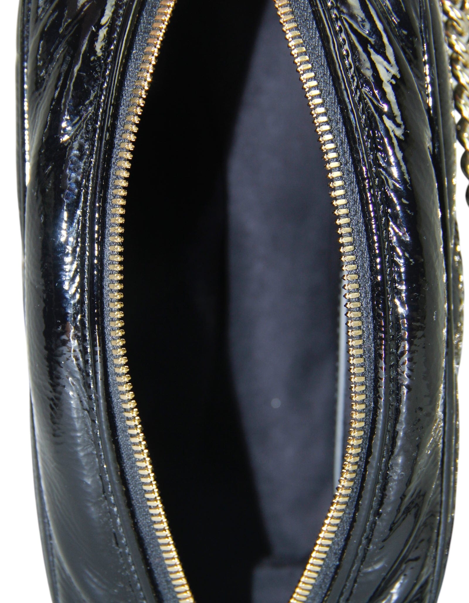 ASC Resale Gucci Black Patent GG Small Marmont Crossbody