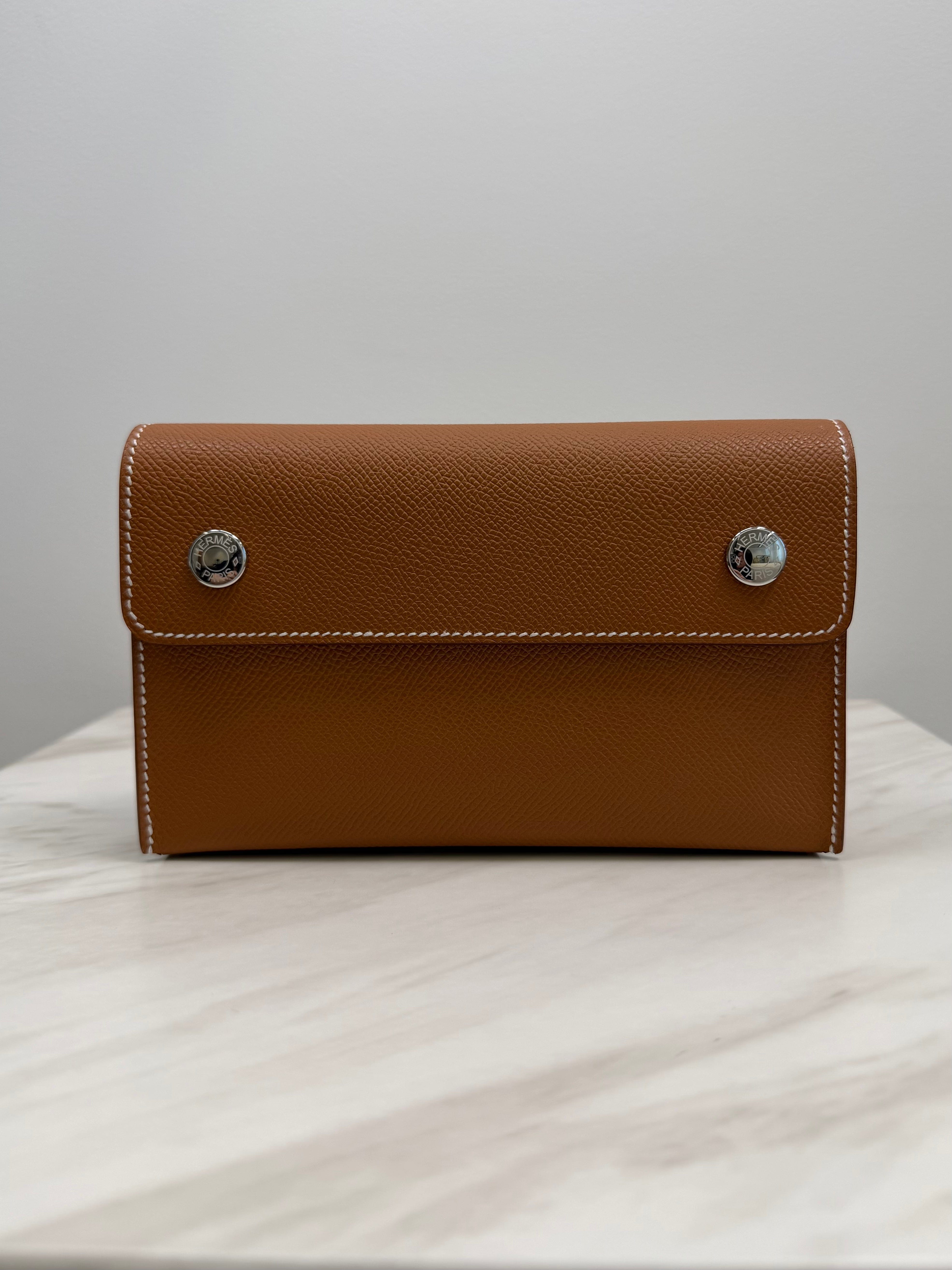 Hermès Pochette Hermesnap Wallet Gold Epsom Palladium Hardware