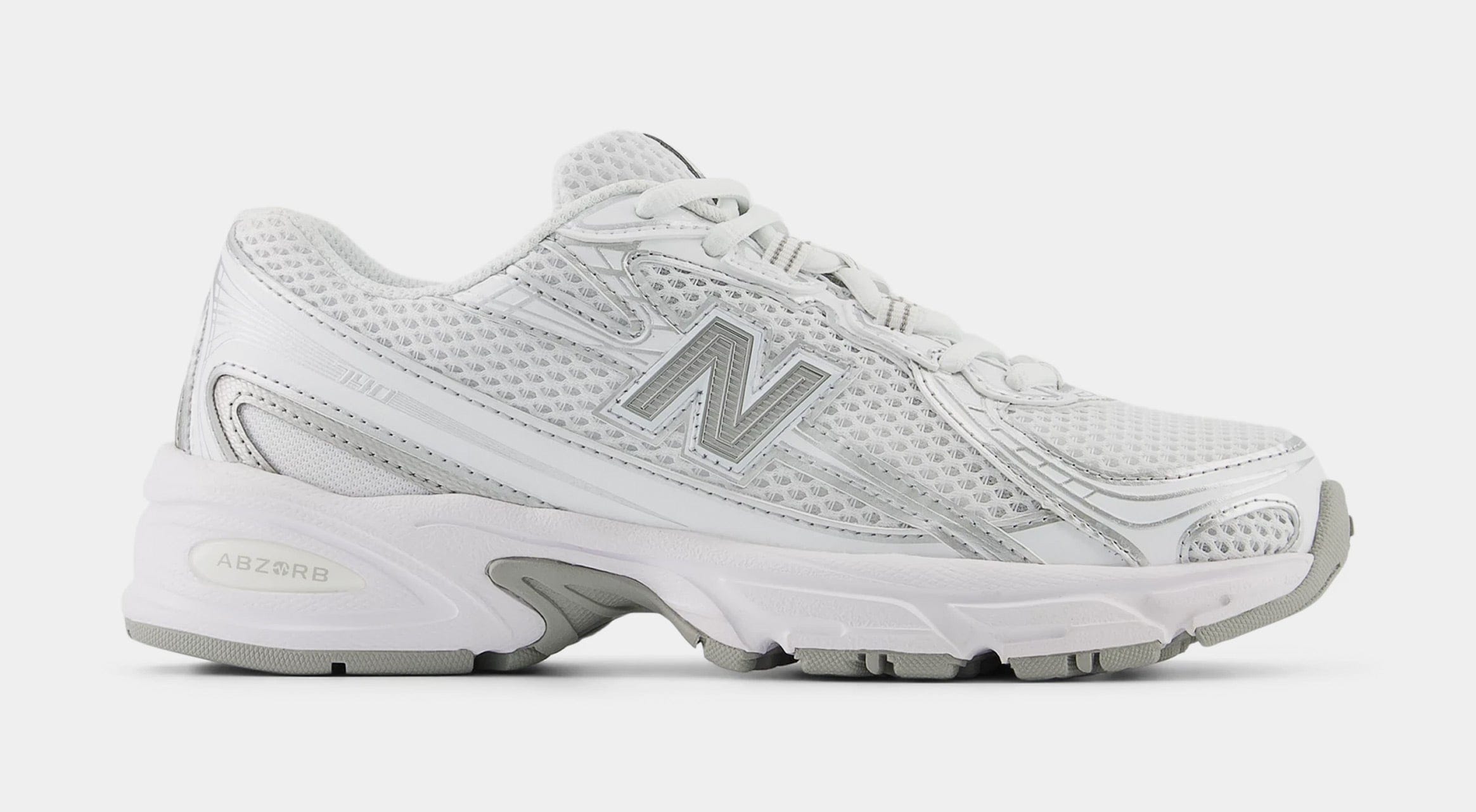 Newbalance 740 Grade School Running Shoes (Silver Metallic/White)