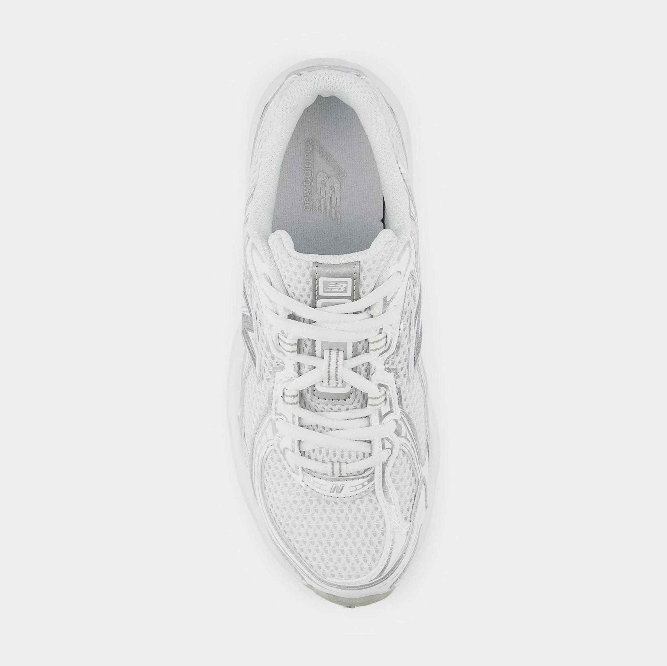 Newbalance 740 Grade School Running Shoes (Silver Metallic/White)