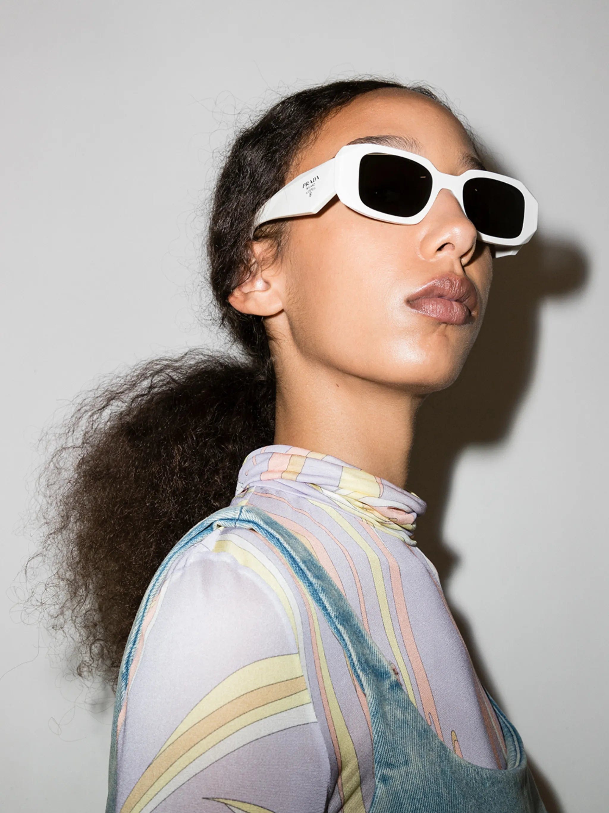 Prada Eyewear SPR17 geometric - frame sunglasses