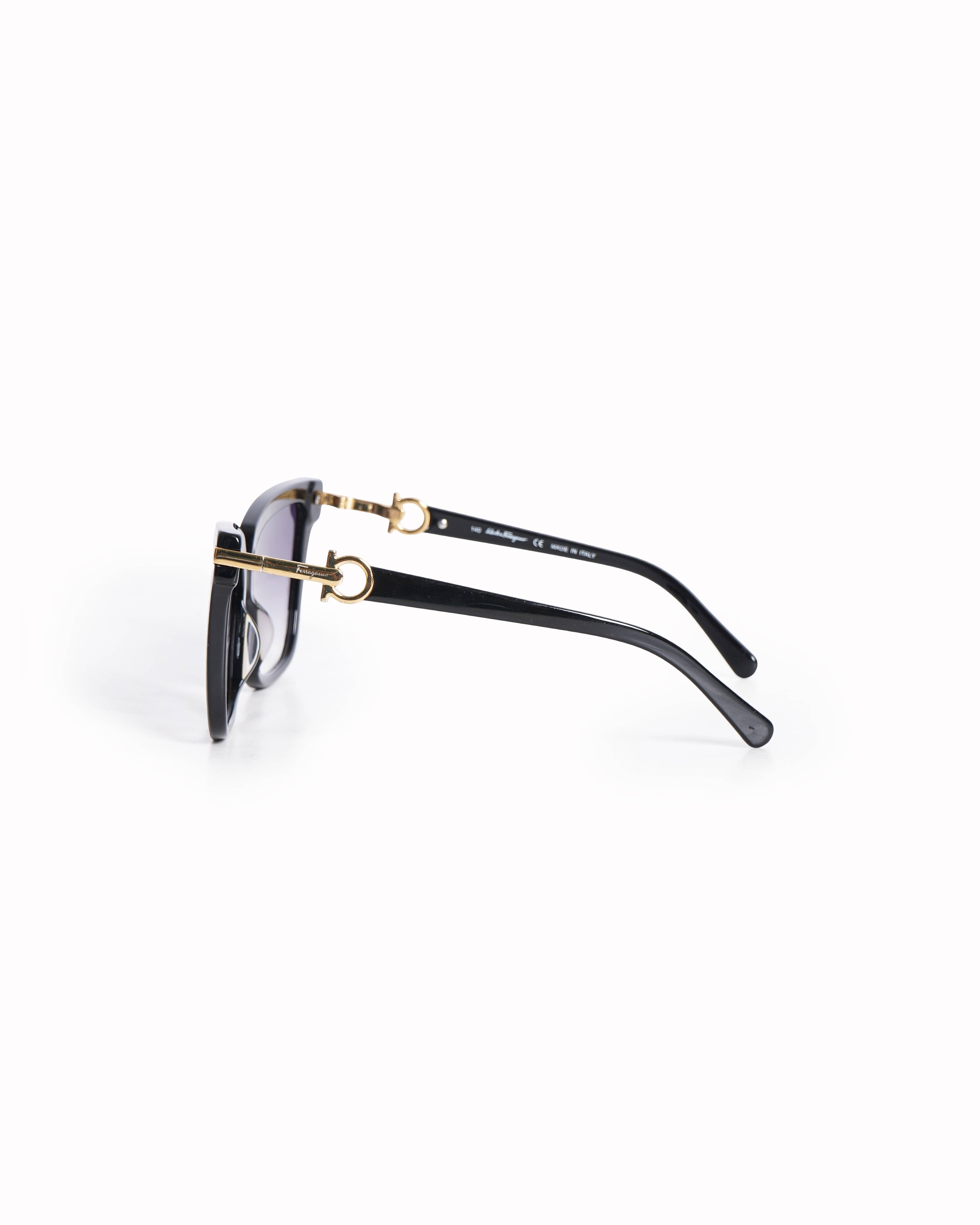Salvatore Ferragamo oversized black frame sunglasses