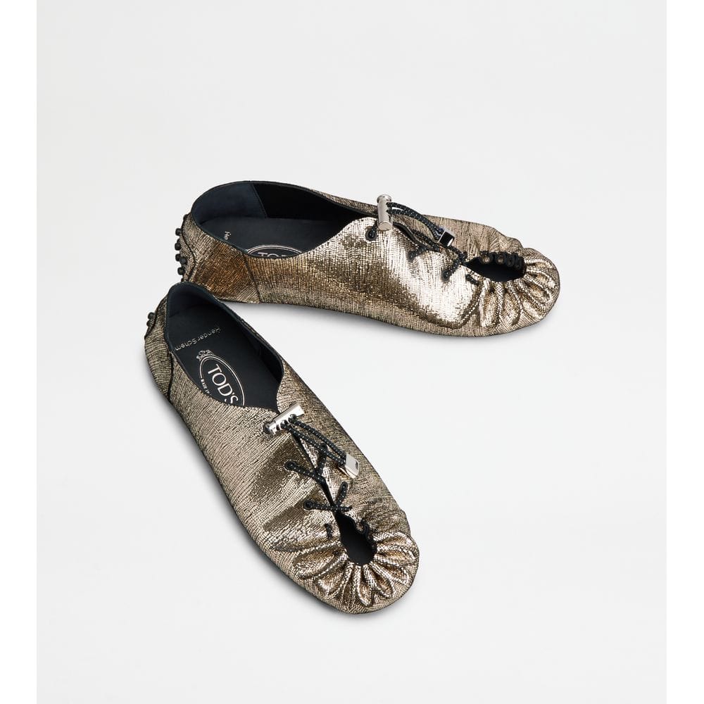 Tod's Tods Gommino In Leather With Drawstring Gold Womens