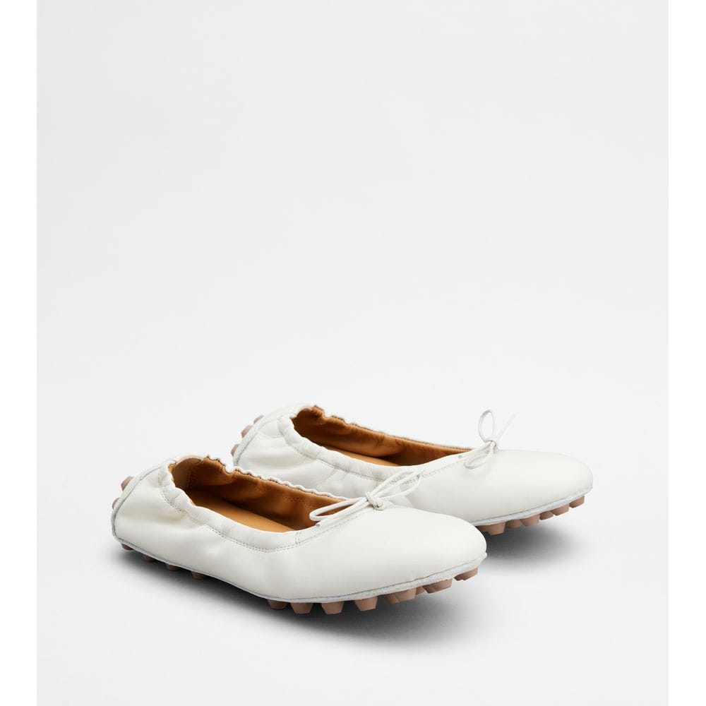 Tod's Tods Bubble Ballerinas In Leather White Womens