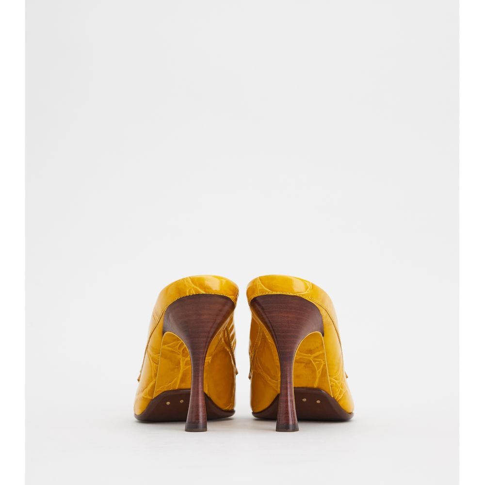 Tod's Tods Spiga Mules In Leather Yellow Womens