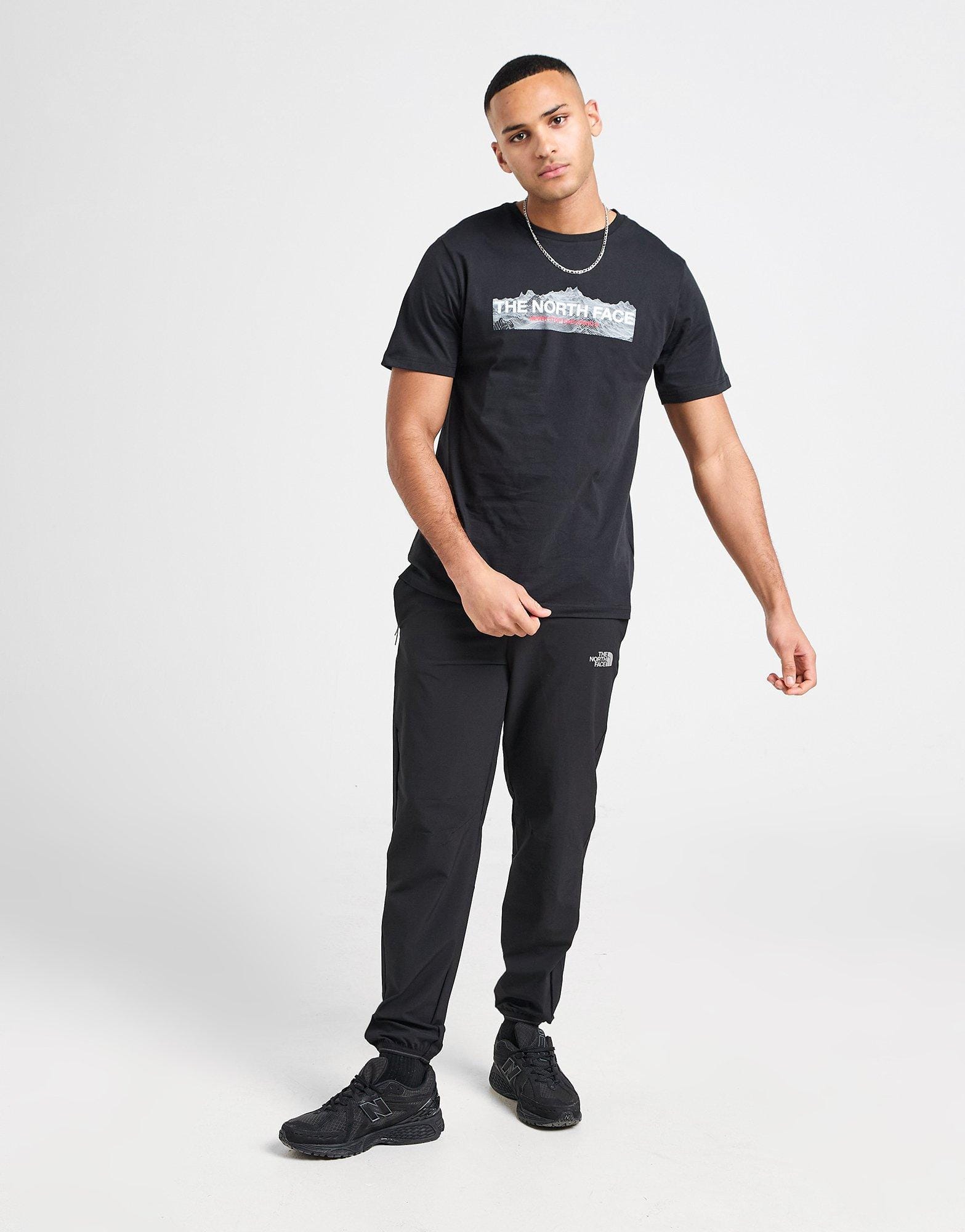 The North Face Quantum Digital Mountain T - Shirt
