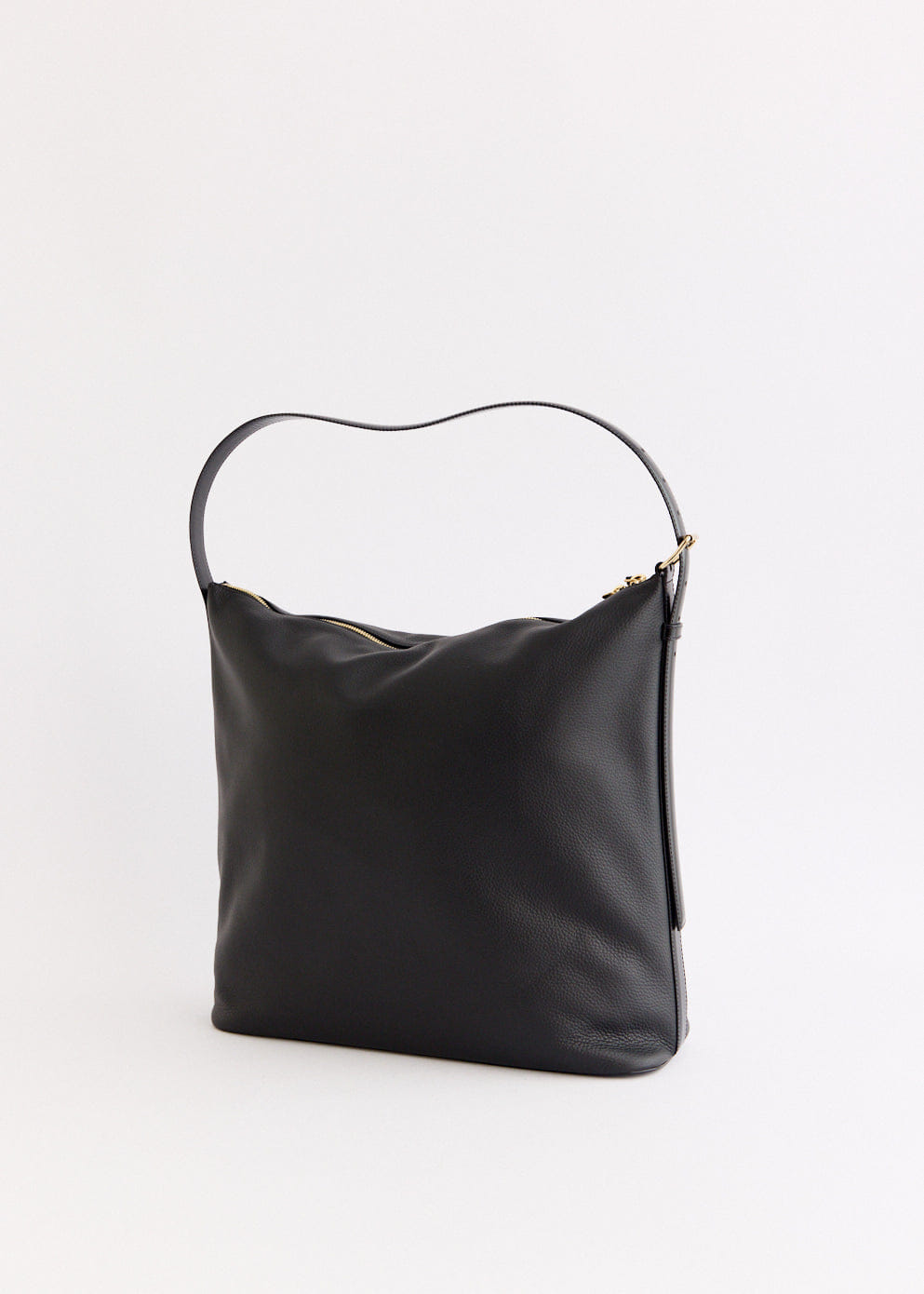 A.P.C. Vera Maxi Bag
