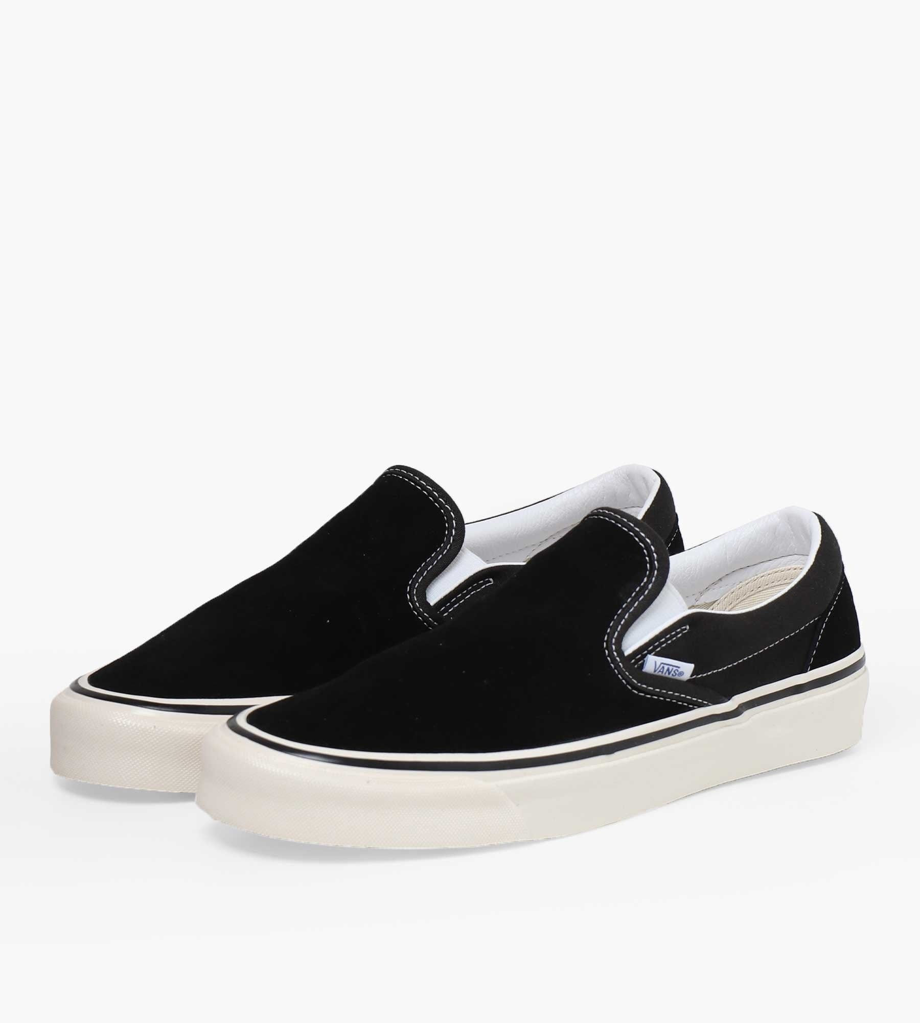Vans Anaheim Classic Slip - On 98 DX Suede OG Black