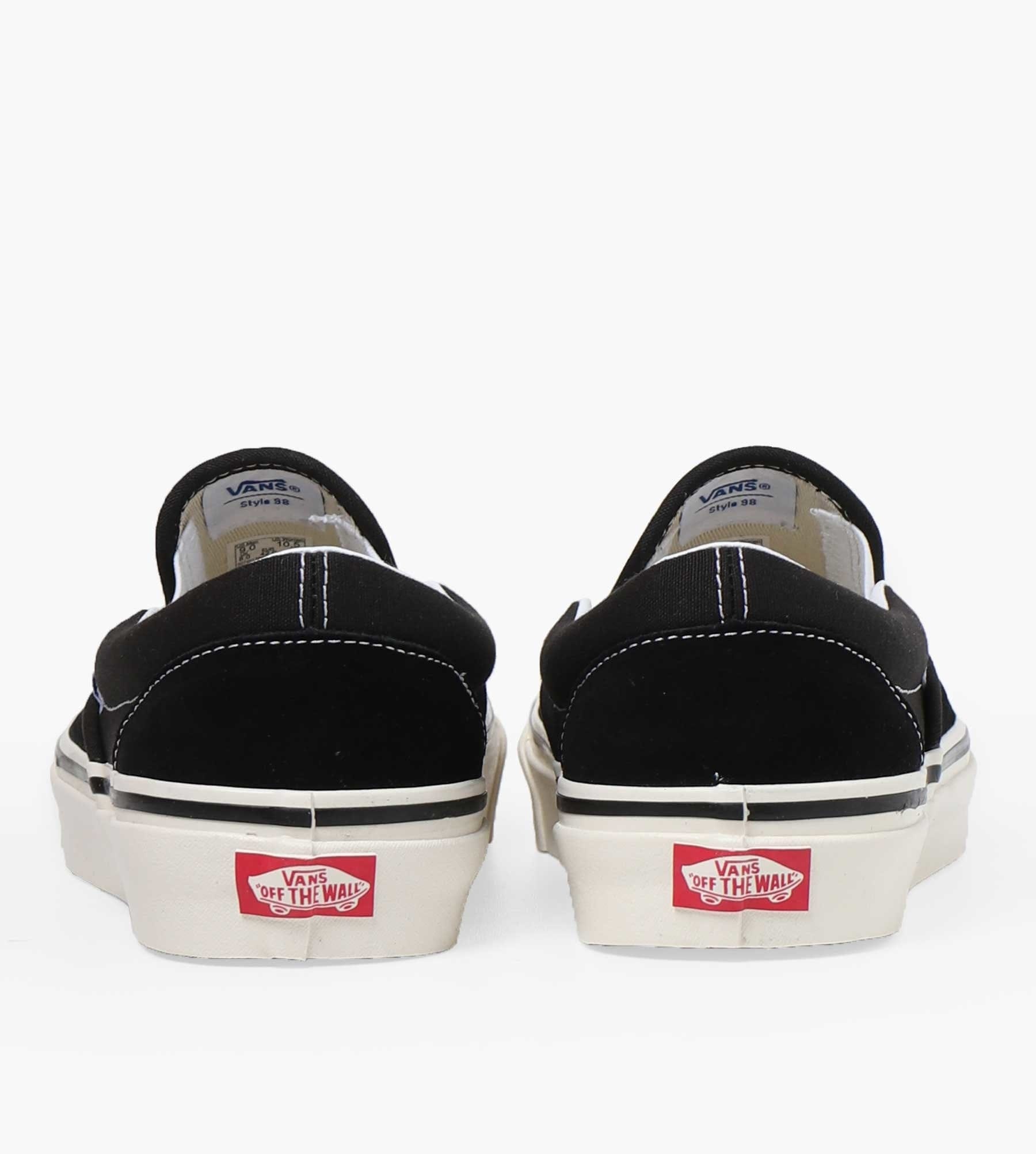 Vans Anaheim Classic Slip - On 98 DX Suede OG Black